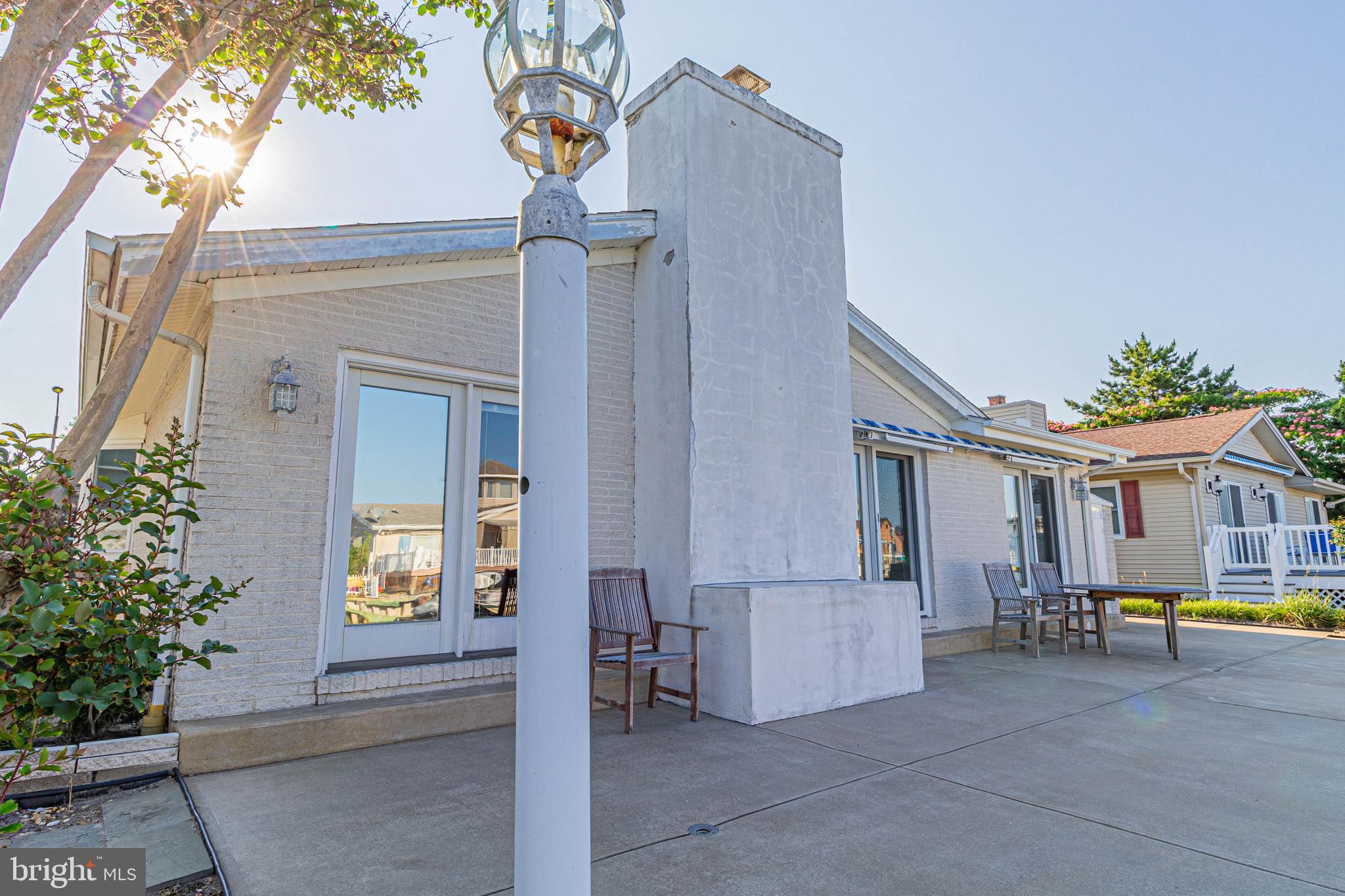 CAINE KEYS II EXT - Residential