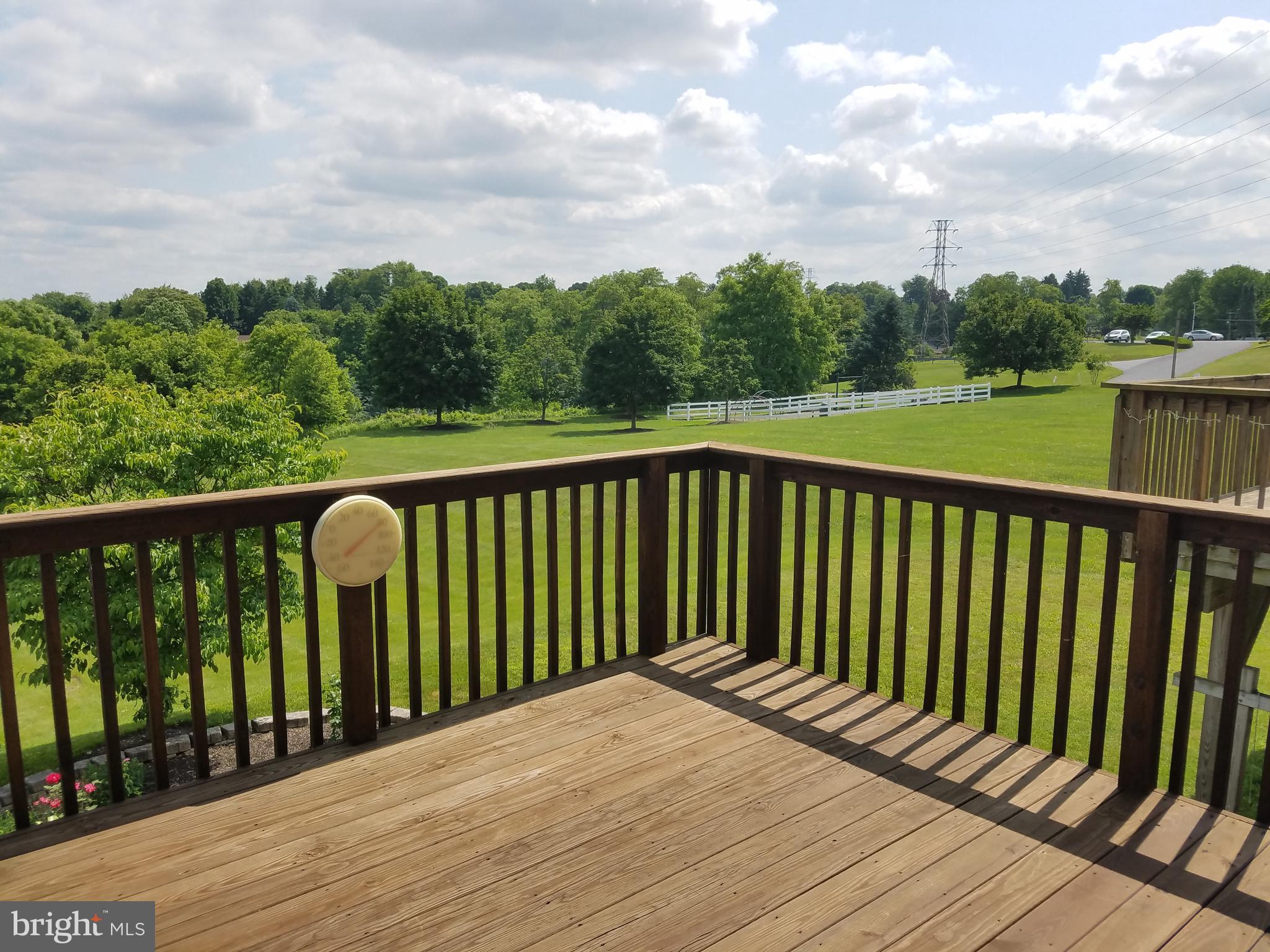 CHAMBERS KNOLL - Residential