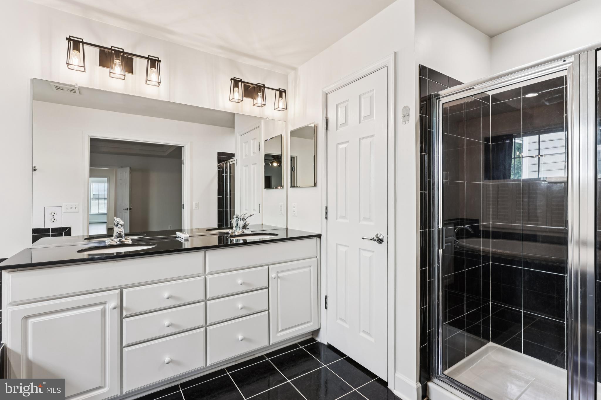 POTOMAC CLUB - Residential Lease