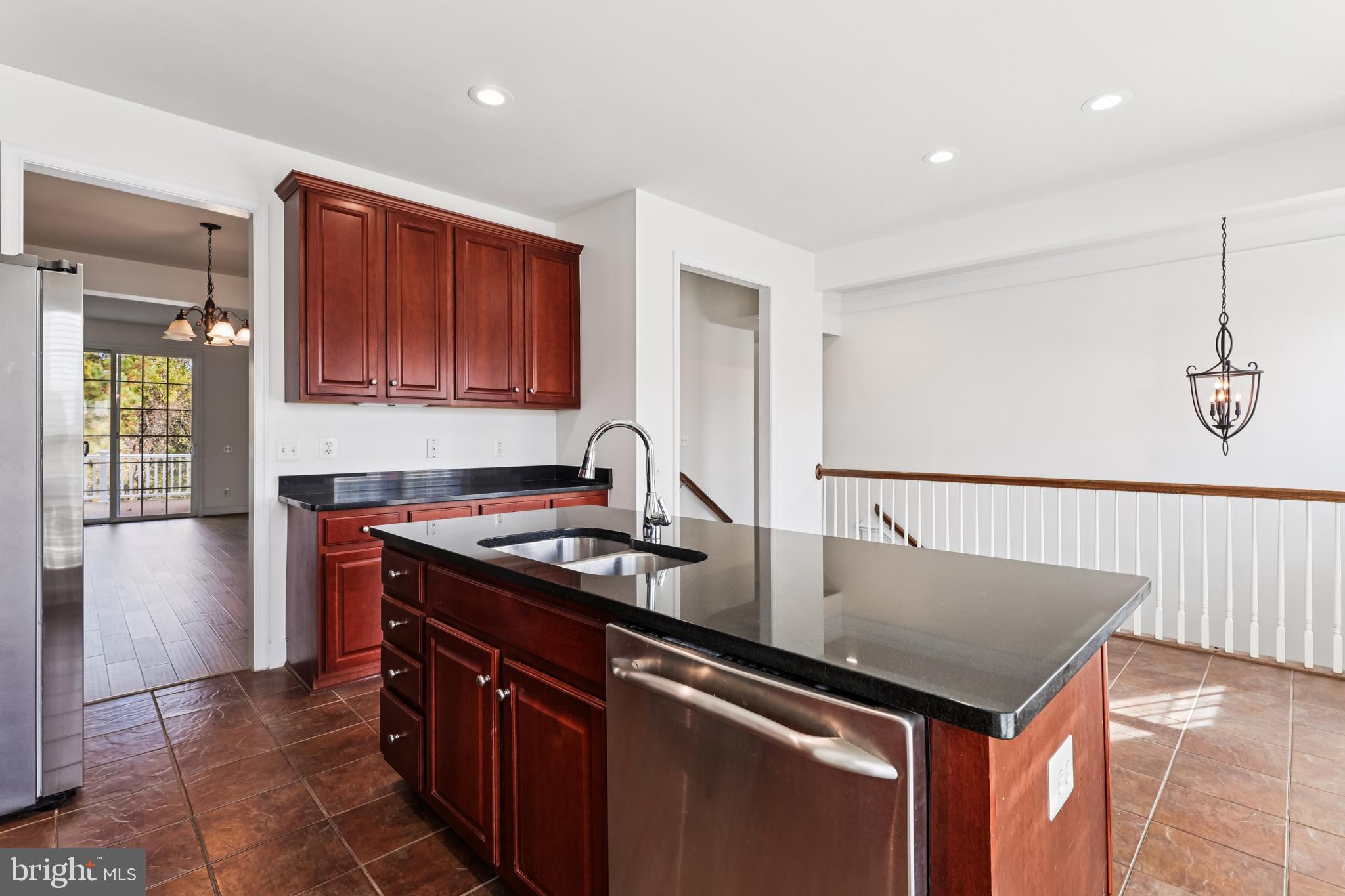 POTOMAC CLUB - Residential Lease