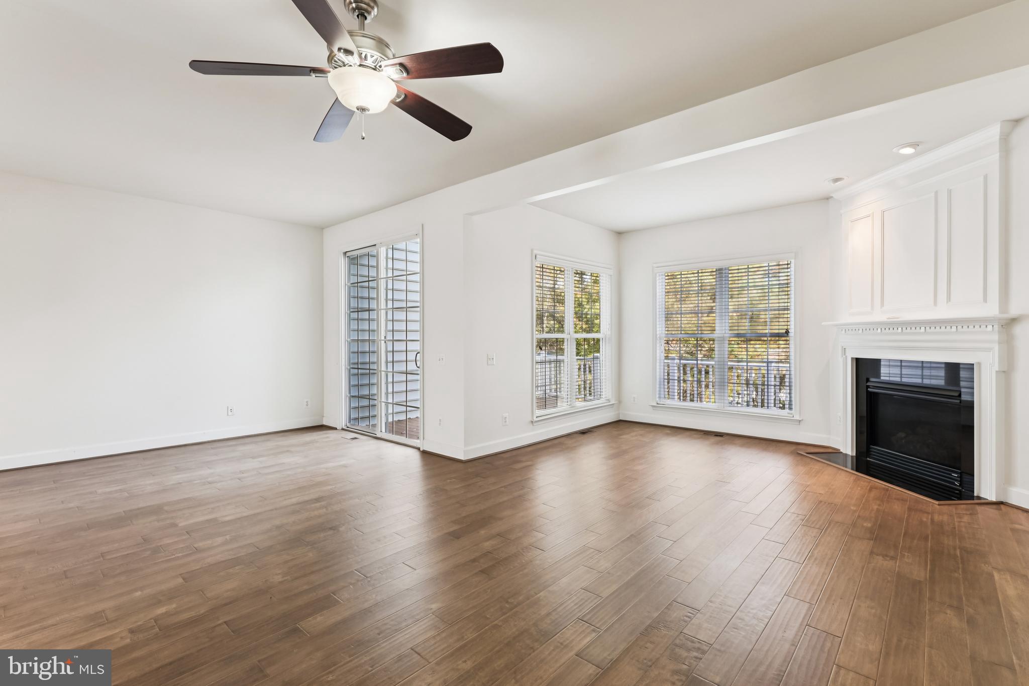 POTOMAC CLUB - Residential Lease