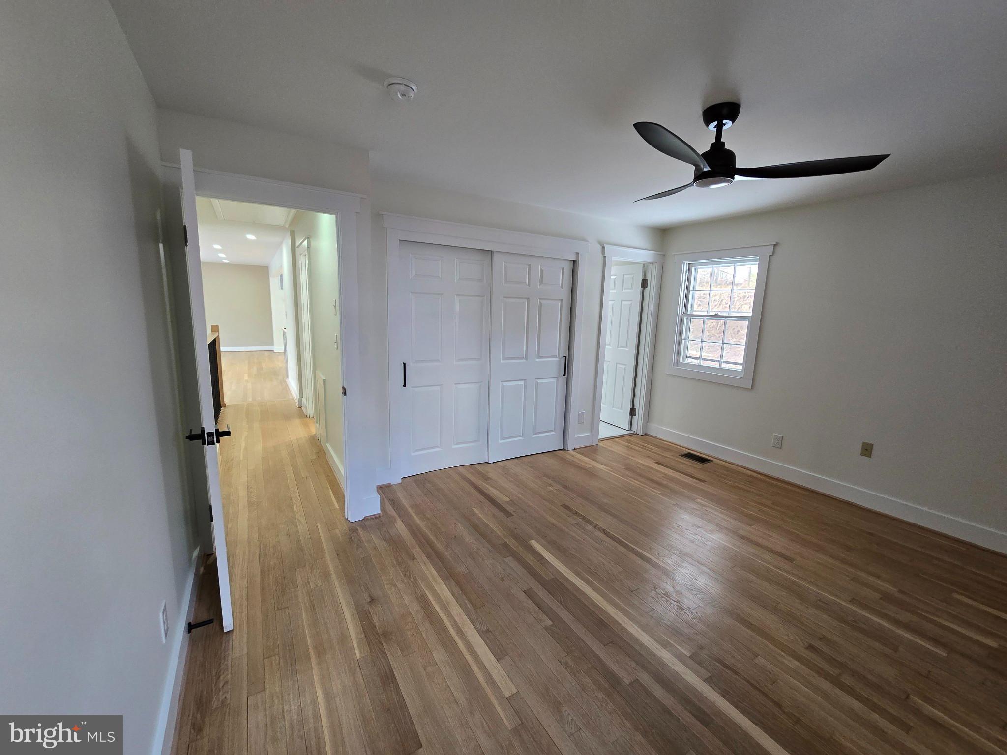 SPRINGBROOK KNOLLS - Residential