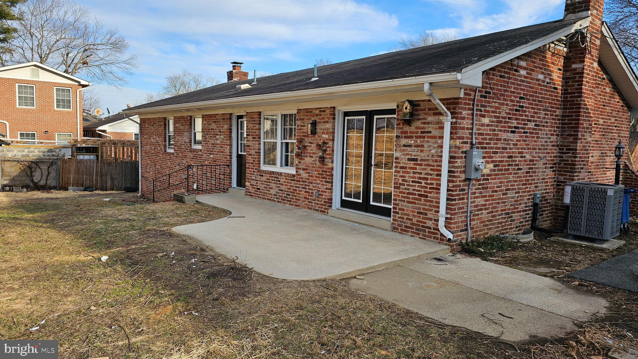 SPRINGBROOK KNOLLS - Residential