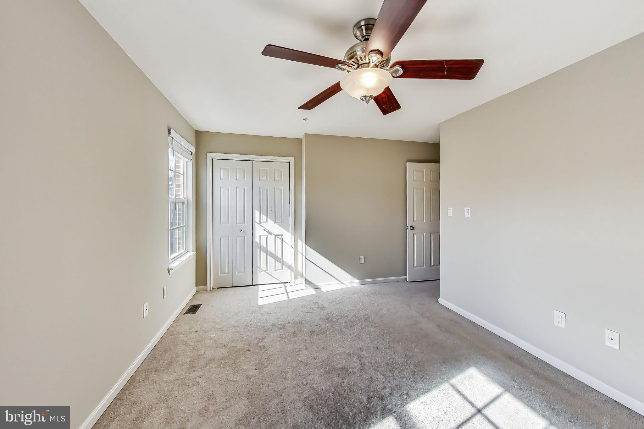 COLUMBIA PARK - Residential