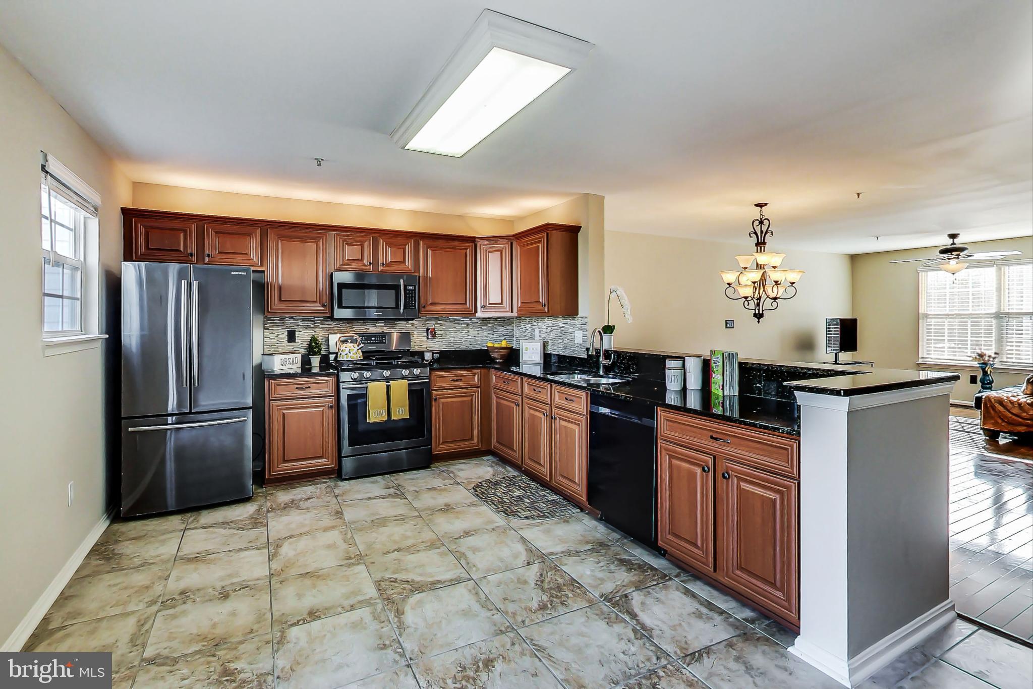 COLUMBIA PARK - Residential