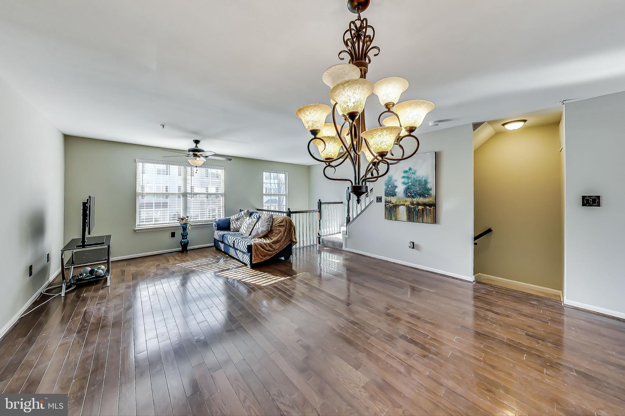 COLUMBIA PARK - Residential