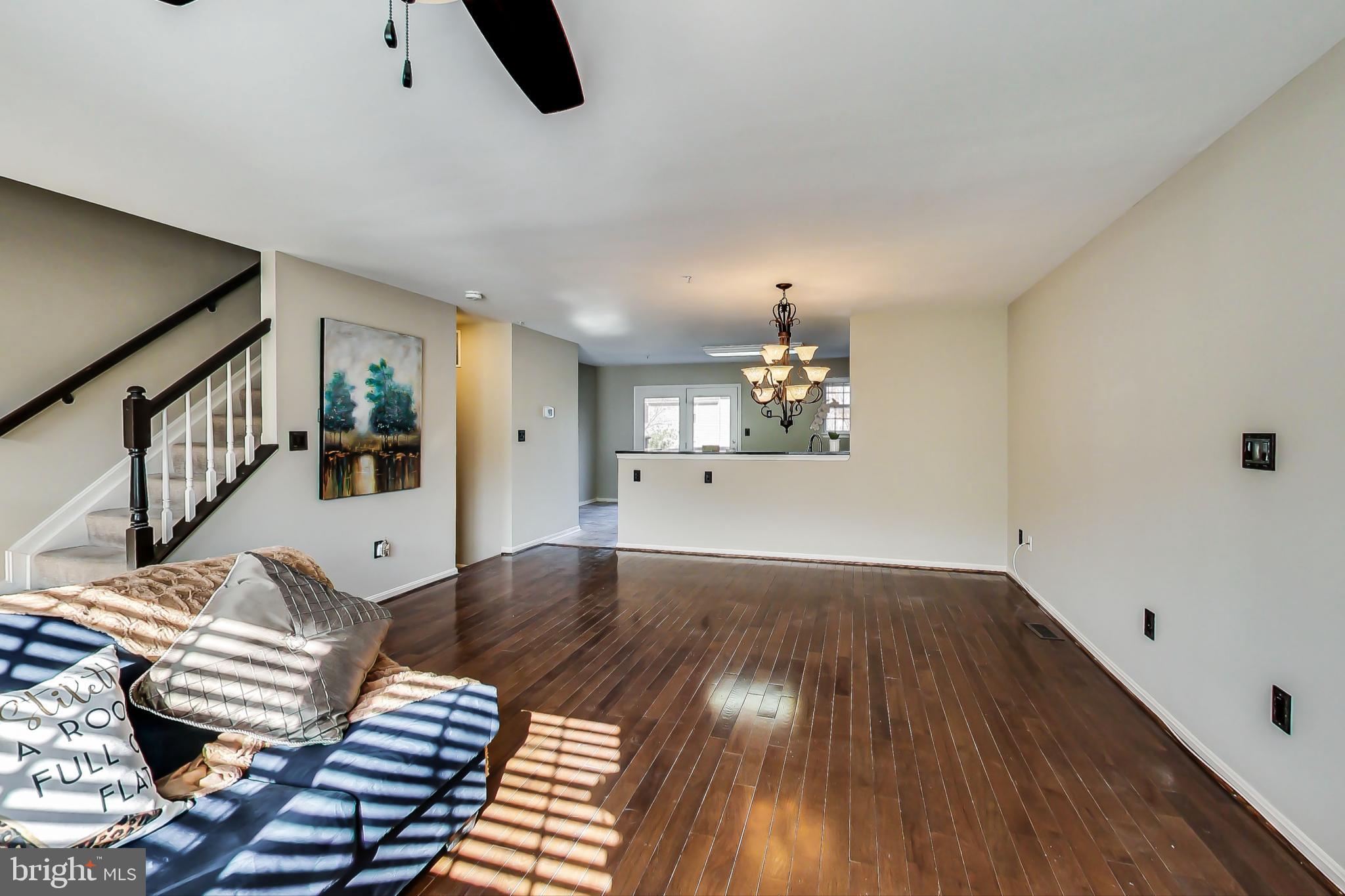 COLUMBIA PARK - Residential