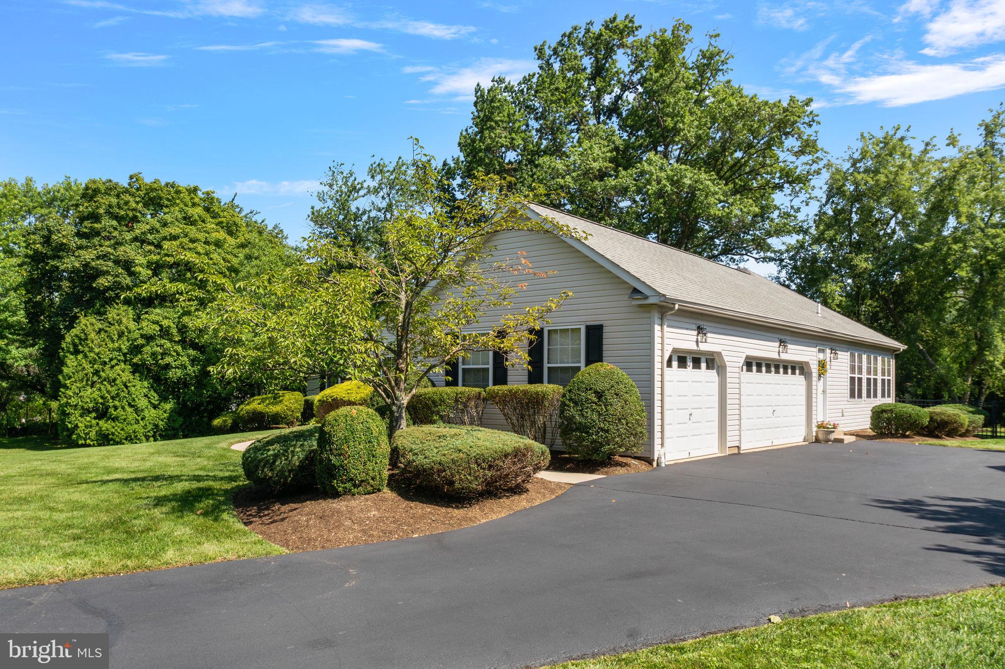 MONTGOMERY WOODS - Residential