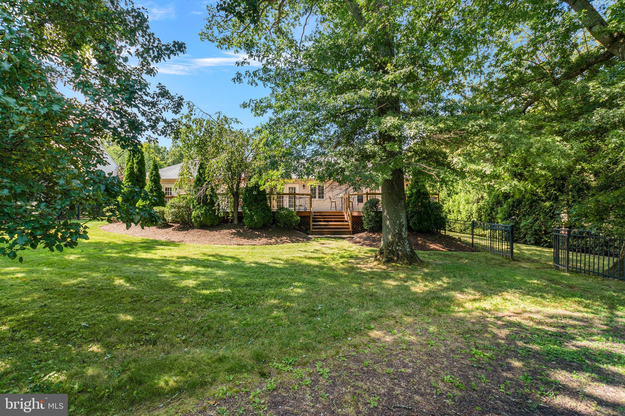 MONTGOMERY WOODS - Residential