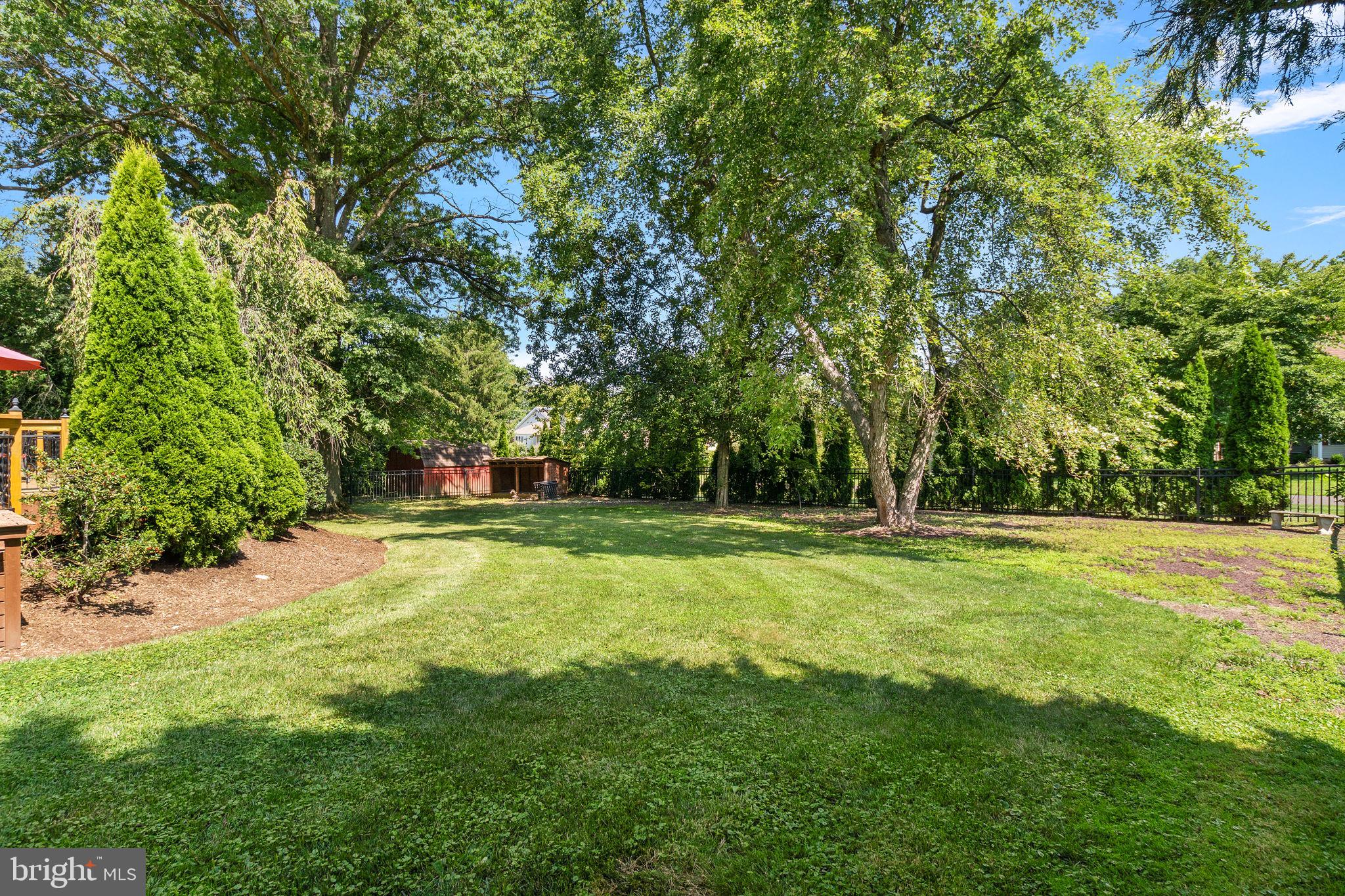 MONTGOMERY WOODS - Residential