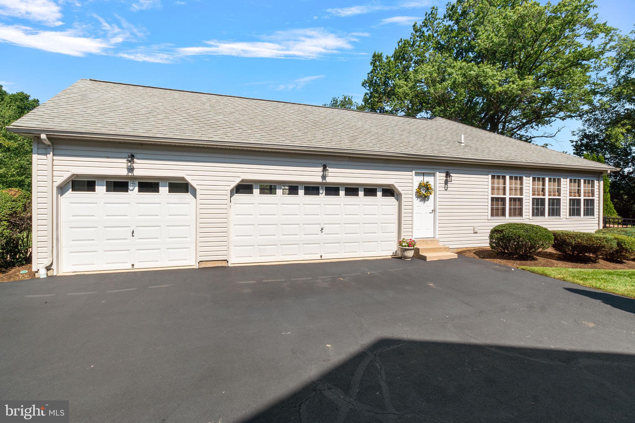 MONTGOMERY WOODS - Residential