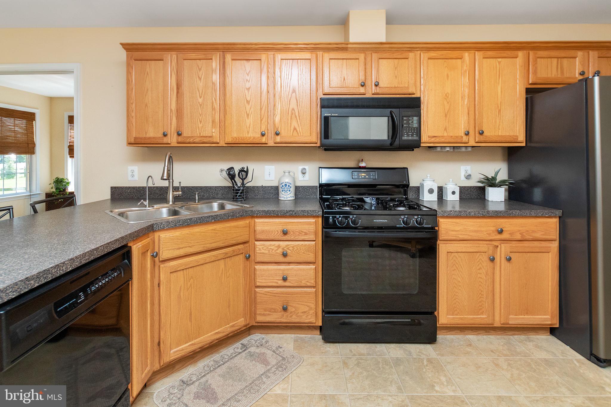 MONTGOMERY WOODS - Residential