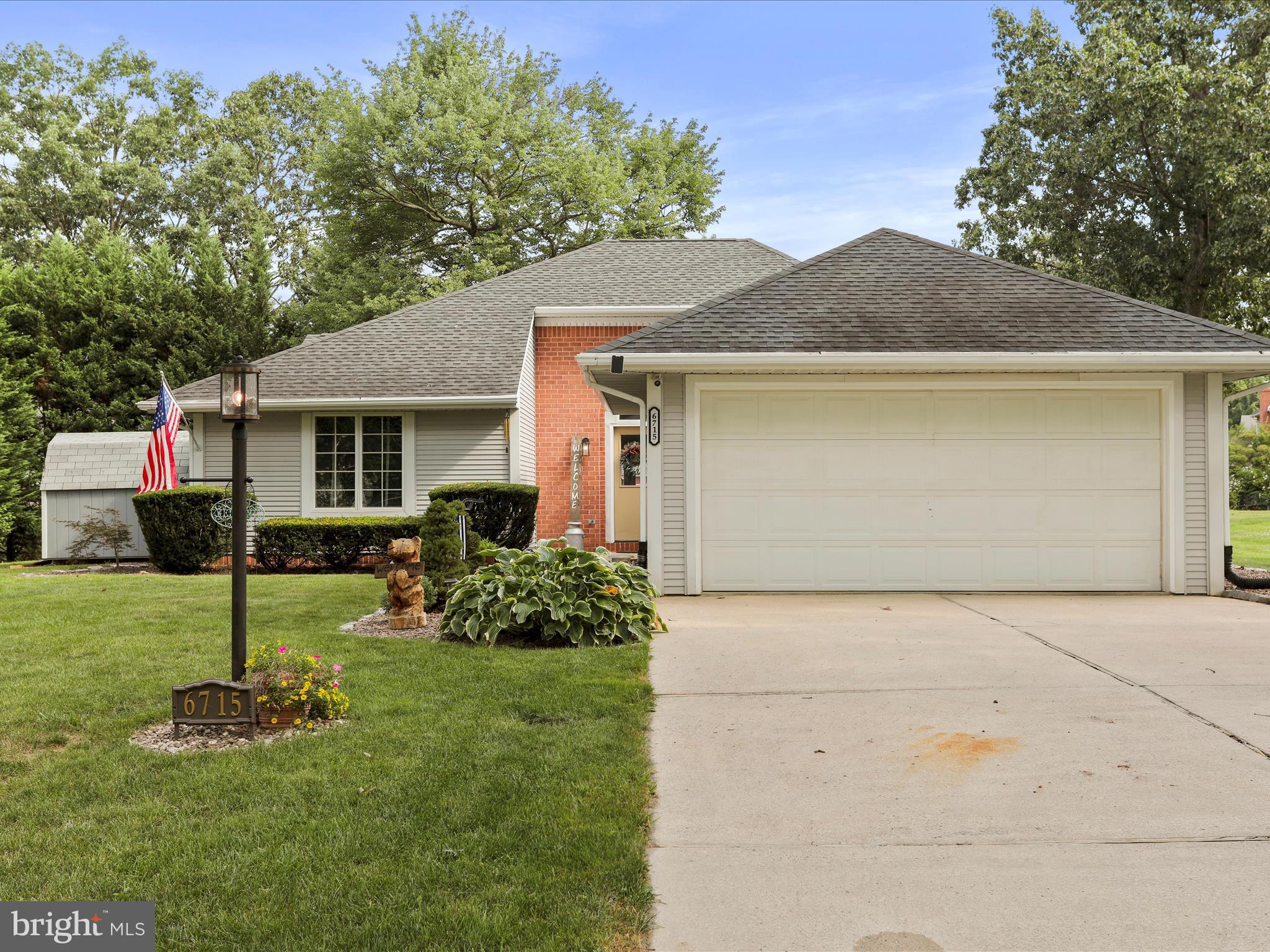 Welcome to beautiful, single-floor living in a stunning home filled with natural light.
The remodeled kitchen is a true showstopper, featuring quartz counters, black stainless steel appliances (including a new gas stove), a stylish tile backsplash, and a large island with a breakfast bar. A convenient breakfast nook and an adjacent laundry closet make the space as functional as it is beautiful.
The open-concept layout with recessed lighting and wood floors flows from the dining room, which leads to a rear deck, into the sunken living room—a bright and inviting space.
Retreat to the primary bedroom, which boasts incredible built-ins in the walk-in closet and an en-suite bath with dual sinks. The second bedroom also has well-designed closet built-ins. Both full bathrooms were recently remodeled.
This home is truly move-in ready with a long list of new upgrades, including a new heat pump, new tiled floors in the kitchen, a new water heater, a new front door, and a new washing machine. The attached two-car garage provides excellent storage with pull-down attic access. All this is situated on a 0.48-acre lot with no HOA.