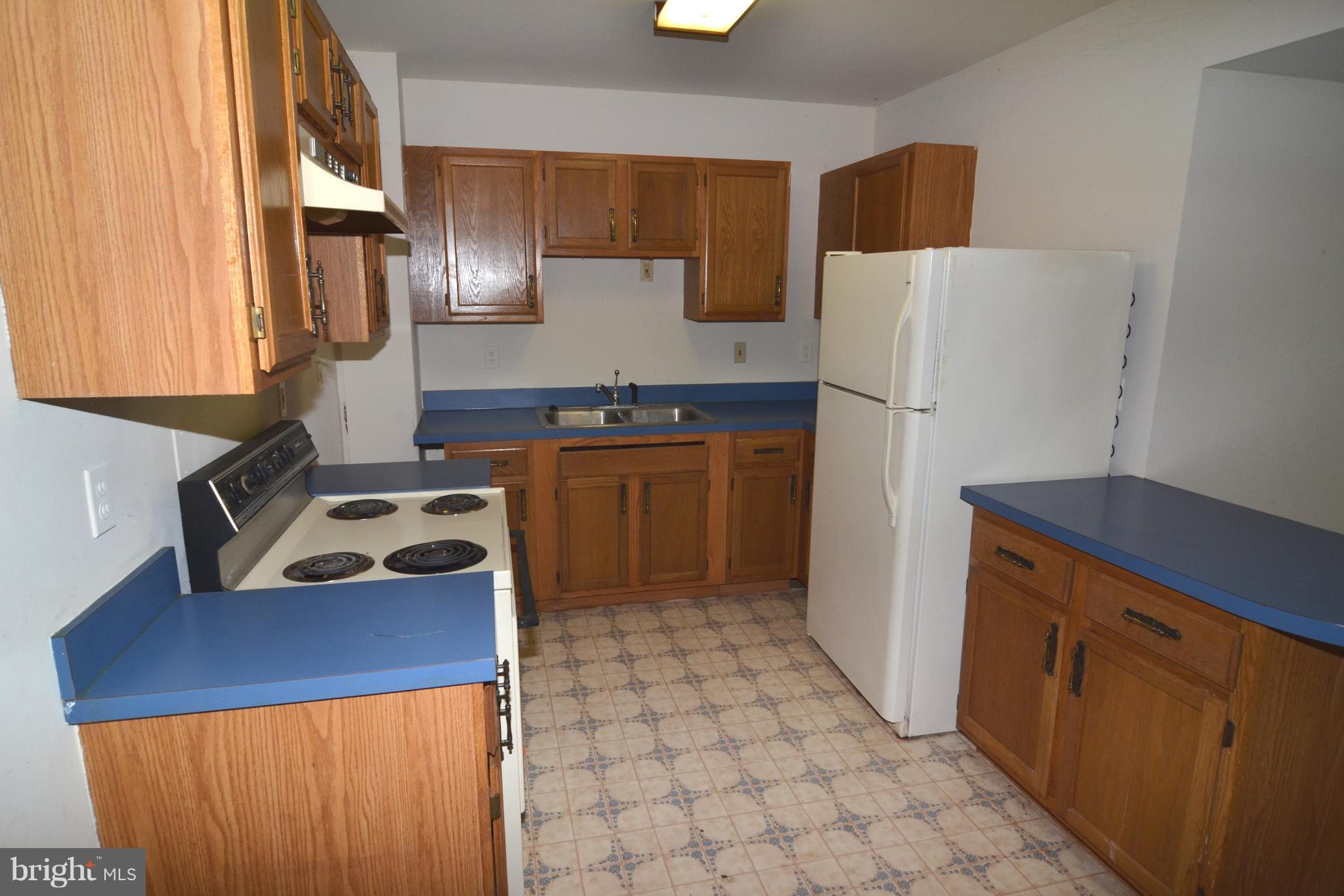 CHESAPEAKE RANCH ESTATES - Residential Lease