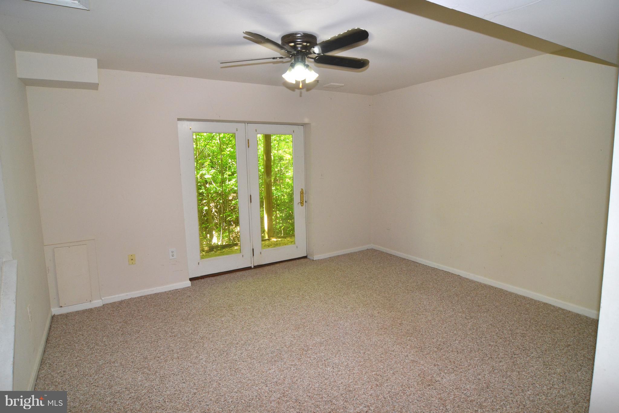 CHESAPEAKE RANCH ESTATES - Residential Lease