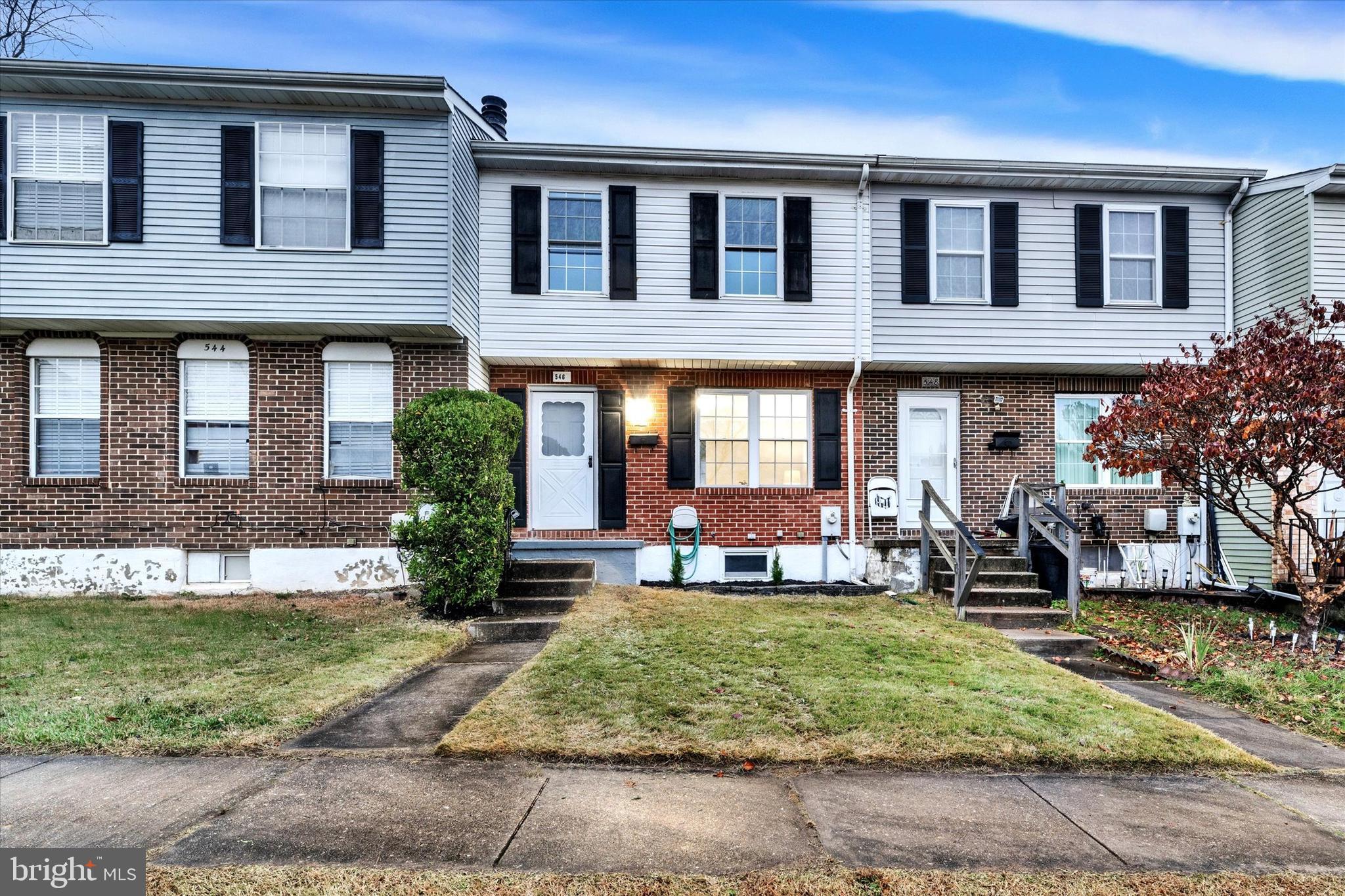 HARFORD SQUARE - Residential