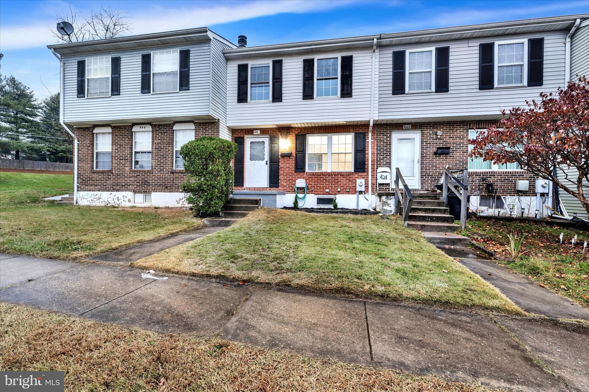 HARFORD SQUARE - Residential