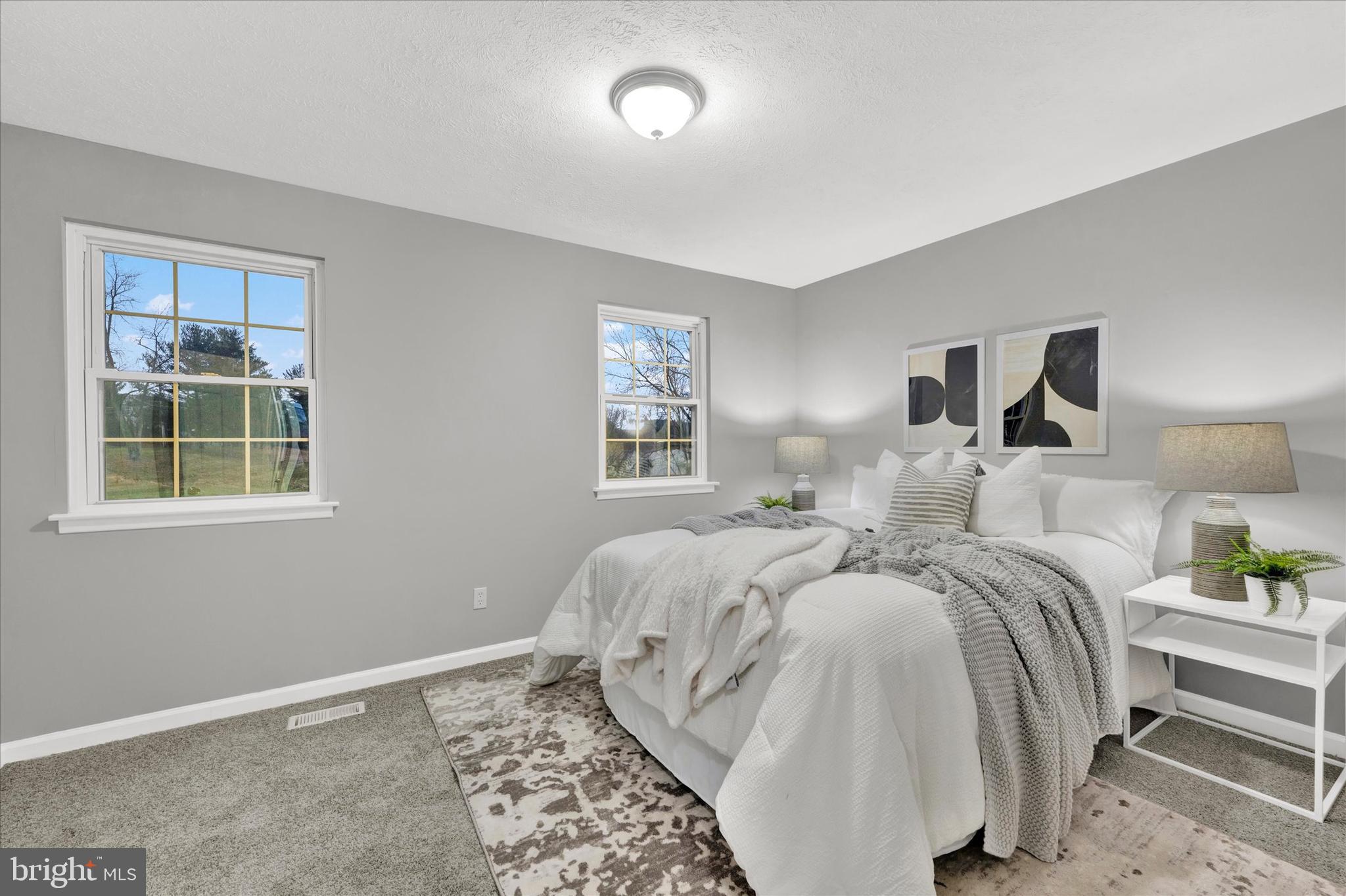 HARFORD SQUARE - Residential