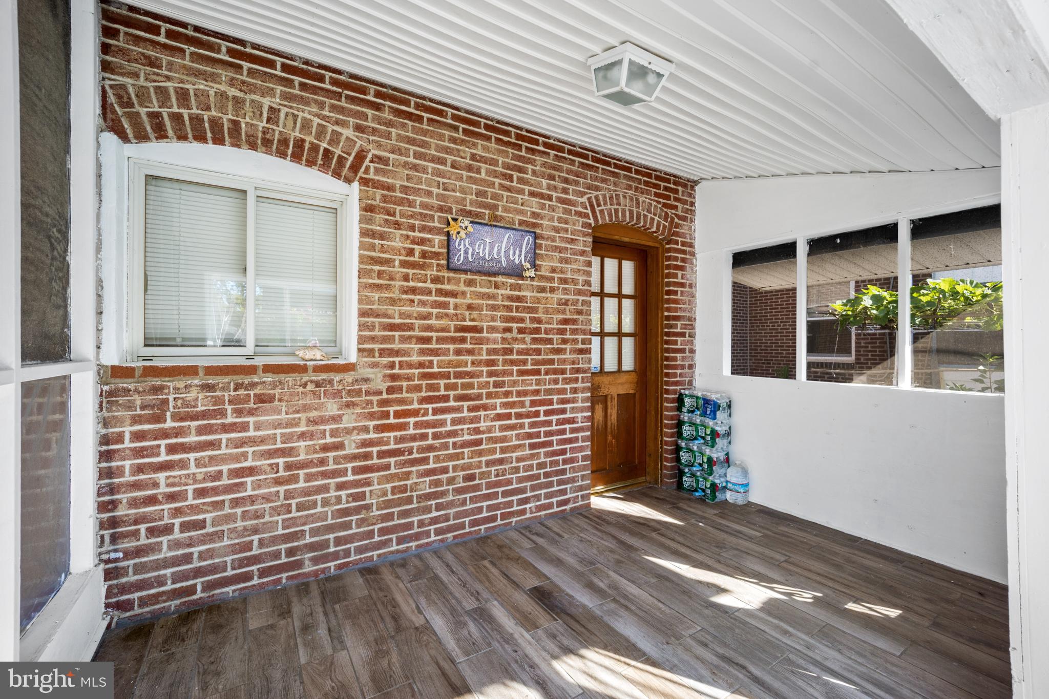 MAYFAIR - Residential