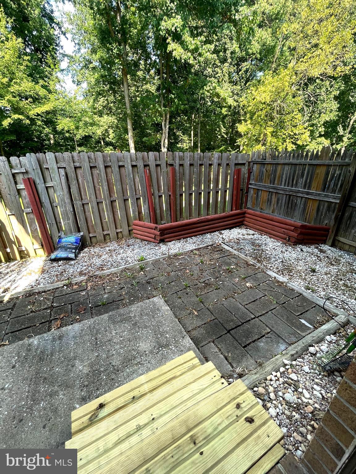 TWELVE TREES - Residential Lease