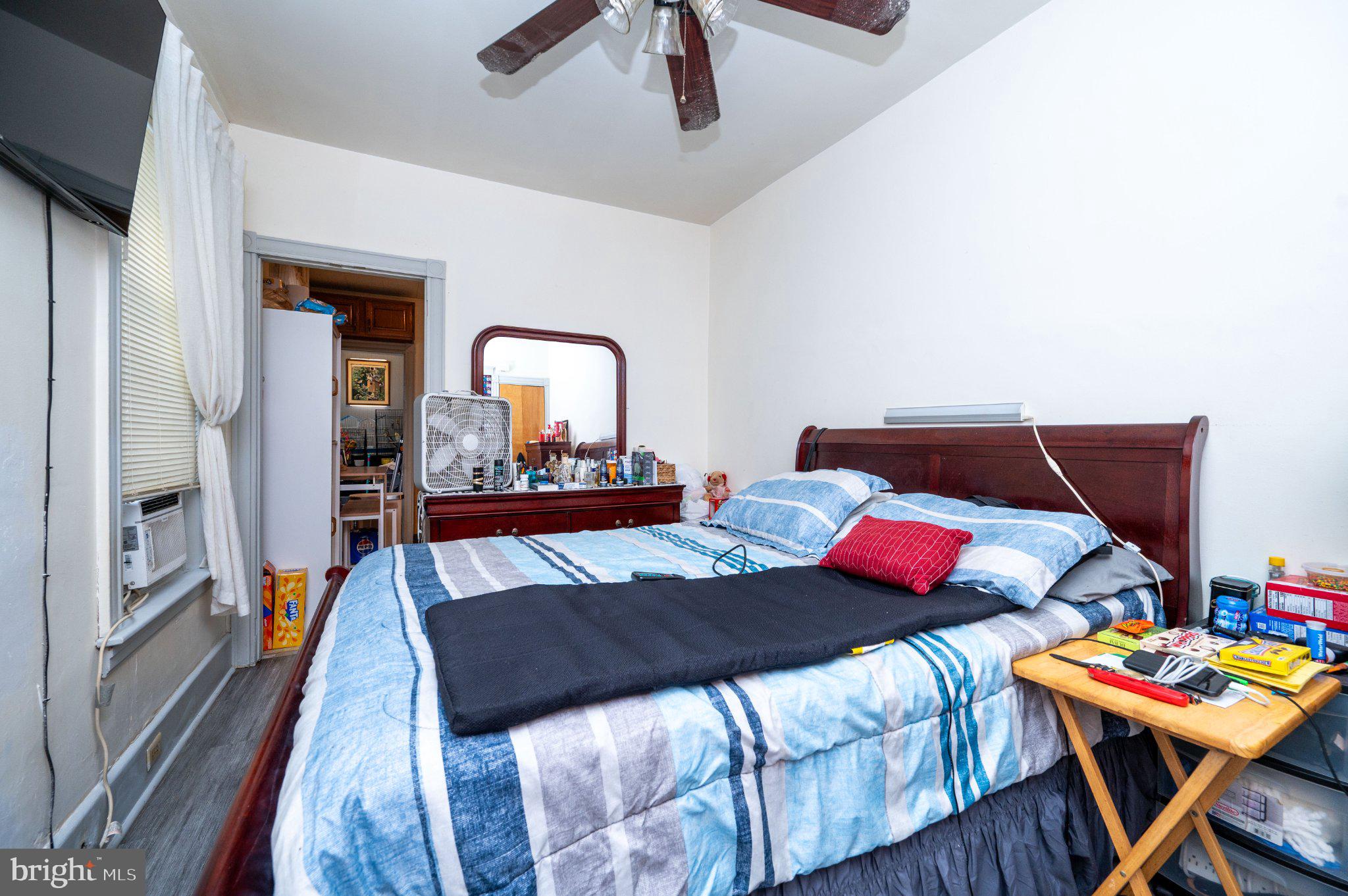 752 N 13TH STREET