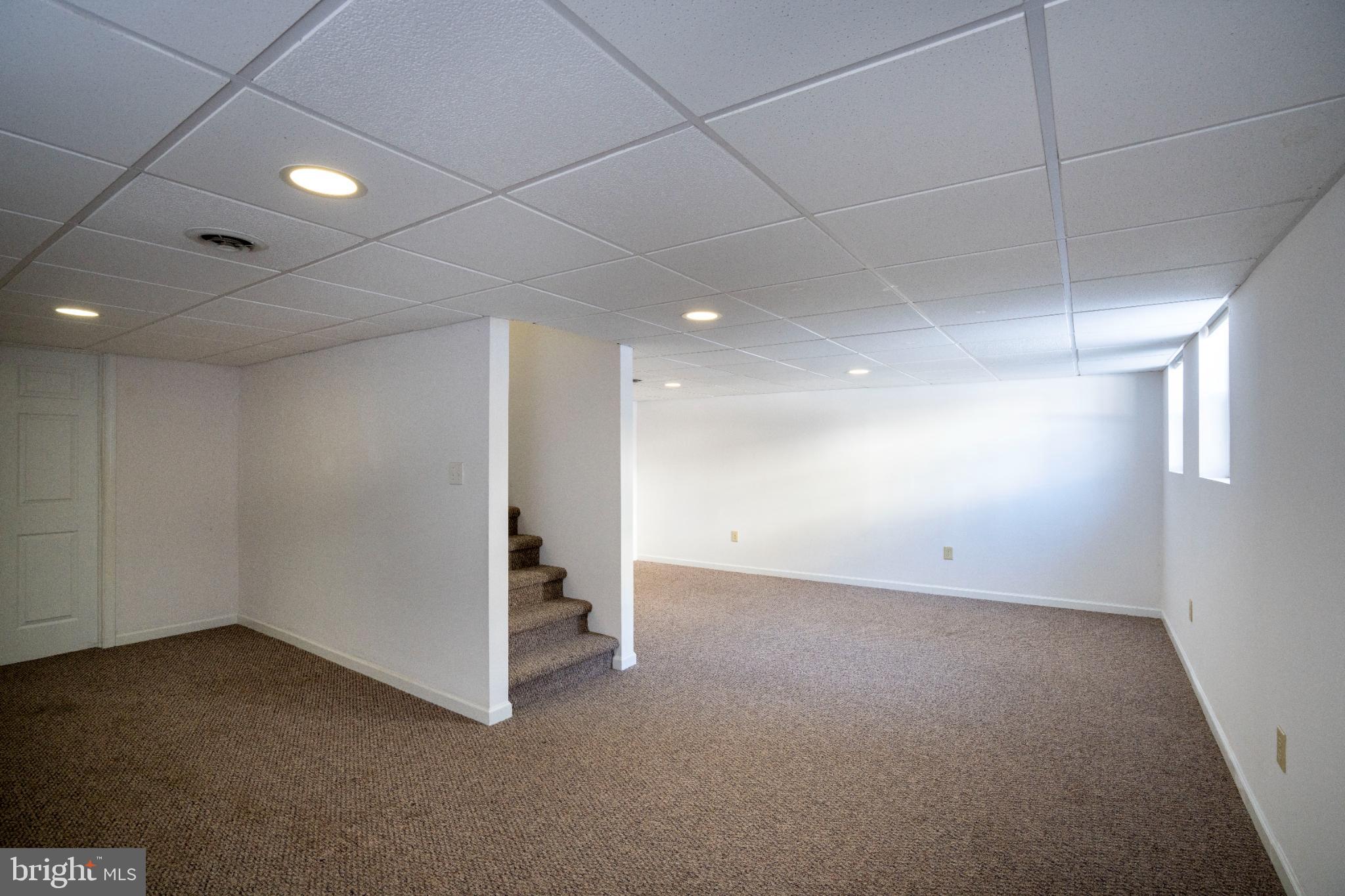 GOLDEN ORCHARDS - Residential