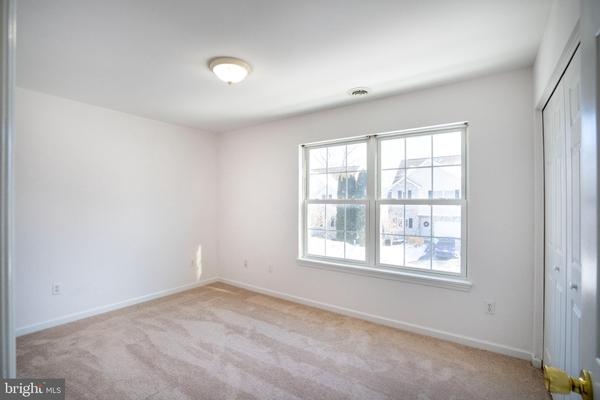 GOLDEN ORCHARDS - Residential