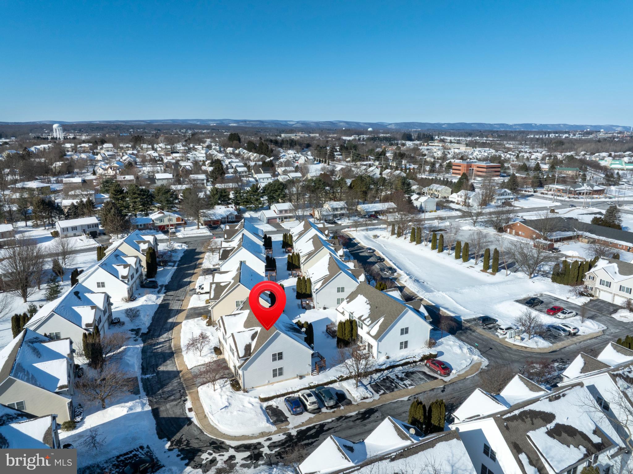 GOLDEN ORCHARDS - Residential