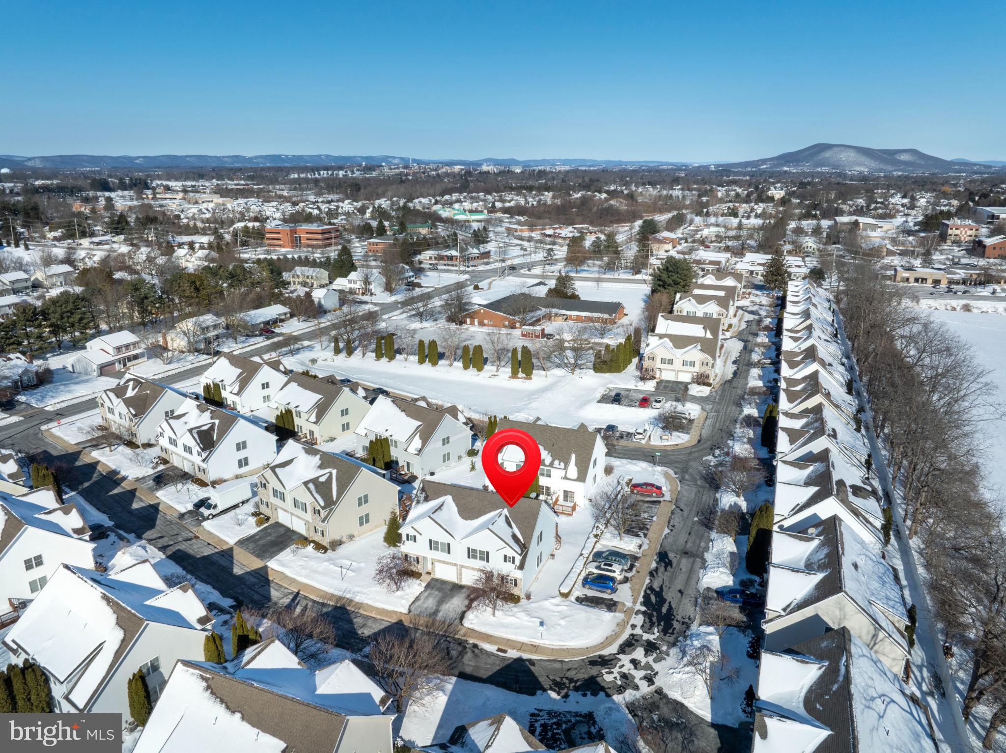 GOLDEN ORCHARDS - Residential