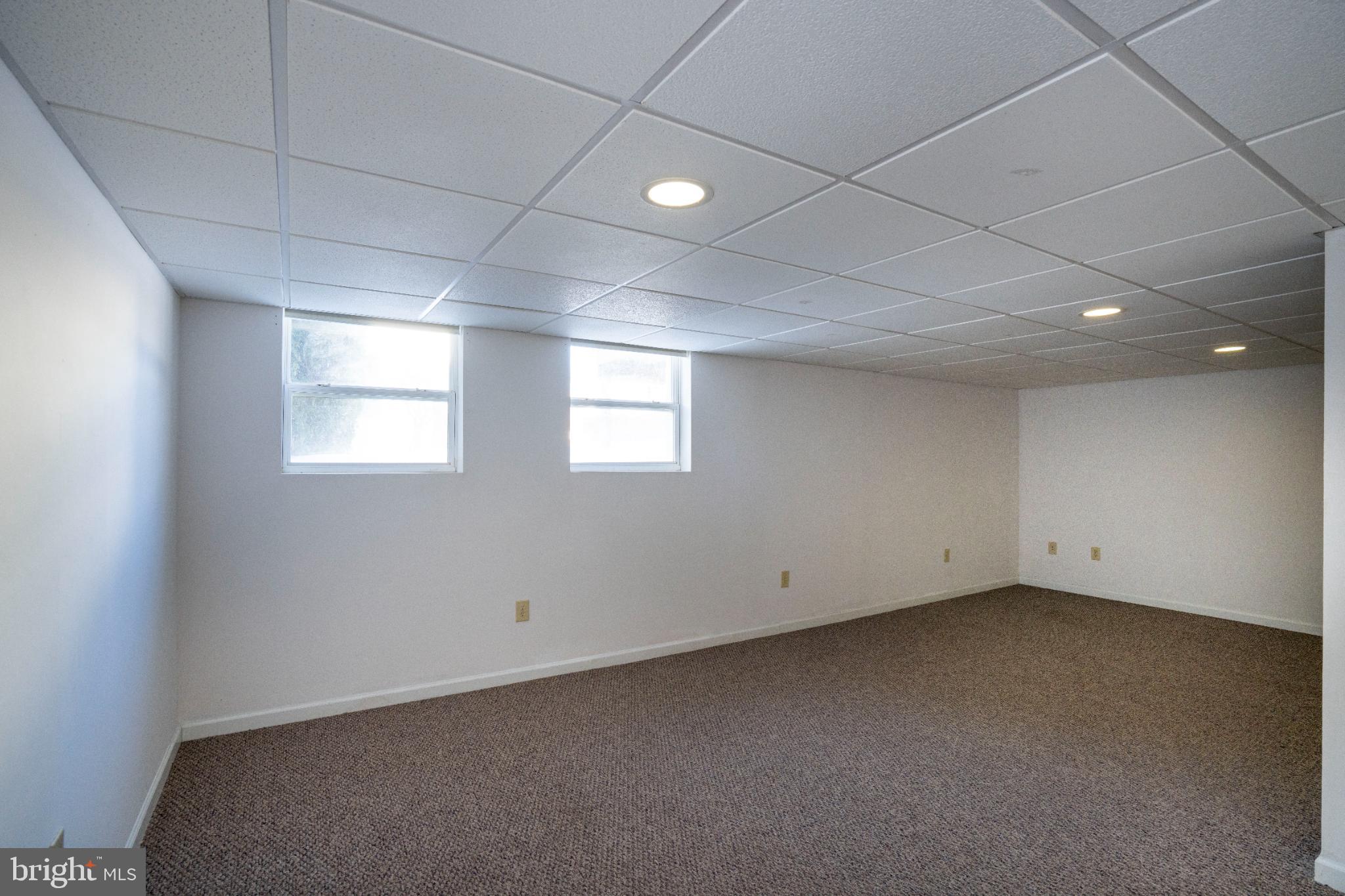 GOLDEN ORCHARDS - Residential