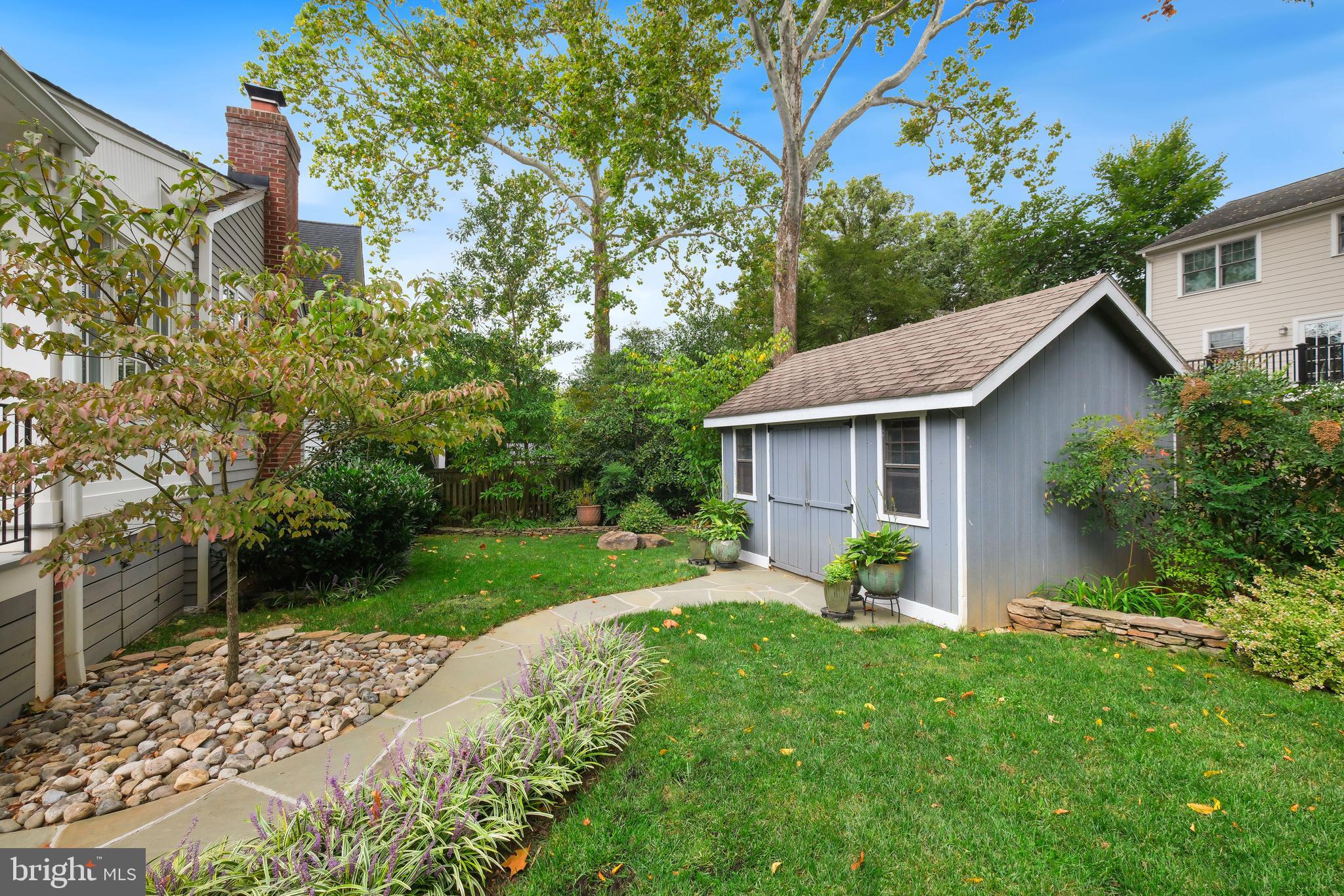 FAIR HILL - Residential