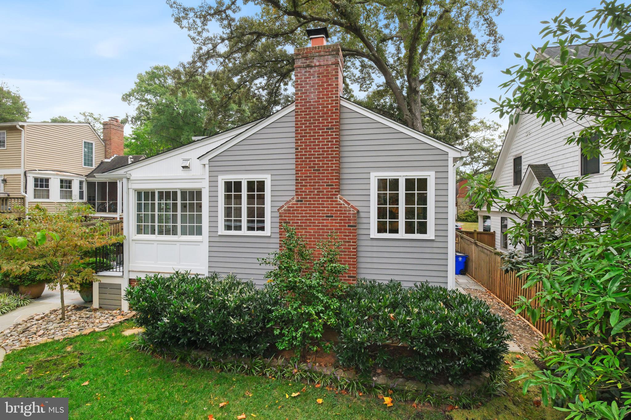 FAIR HILL - Residential