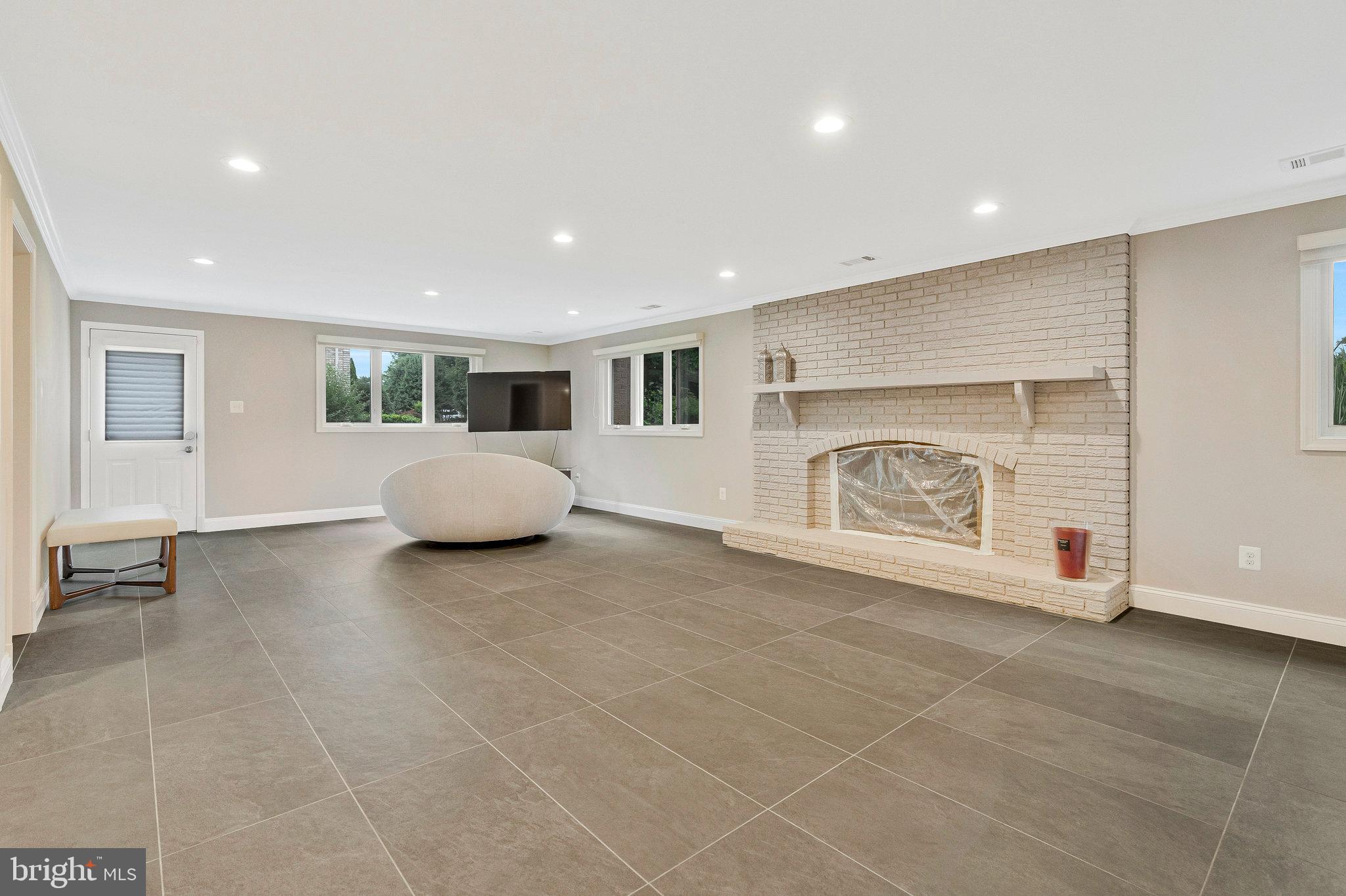 EVERMAY - Residential