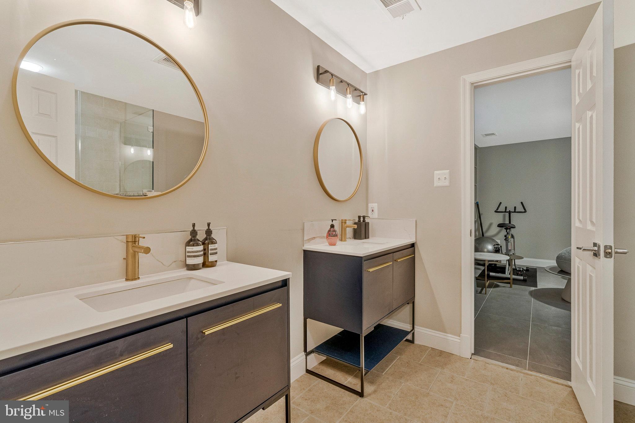 EVERMAY - Residential