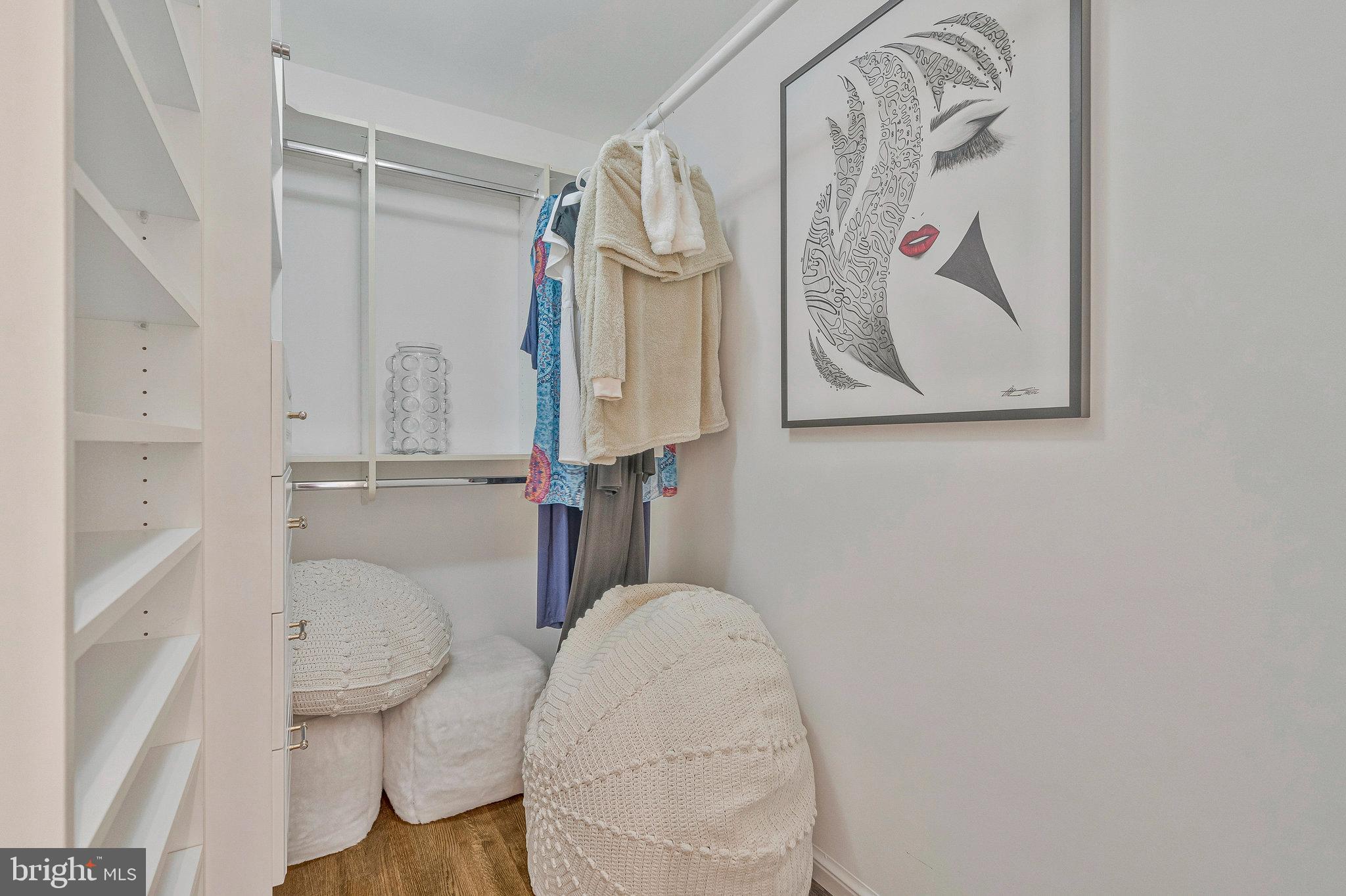 EVERMAY - Residential