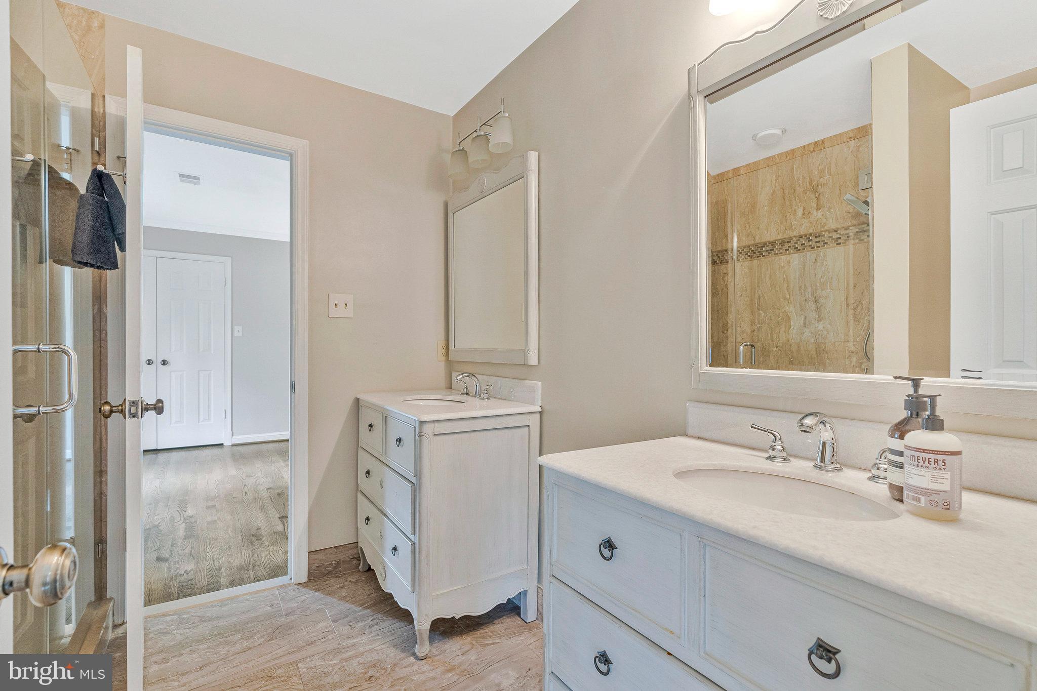 EVERMAY - Residential