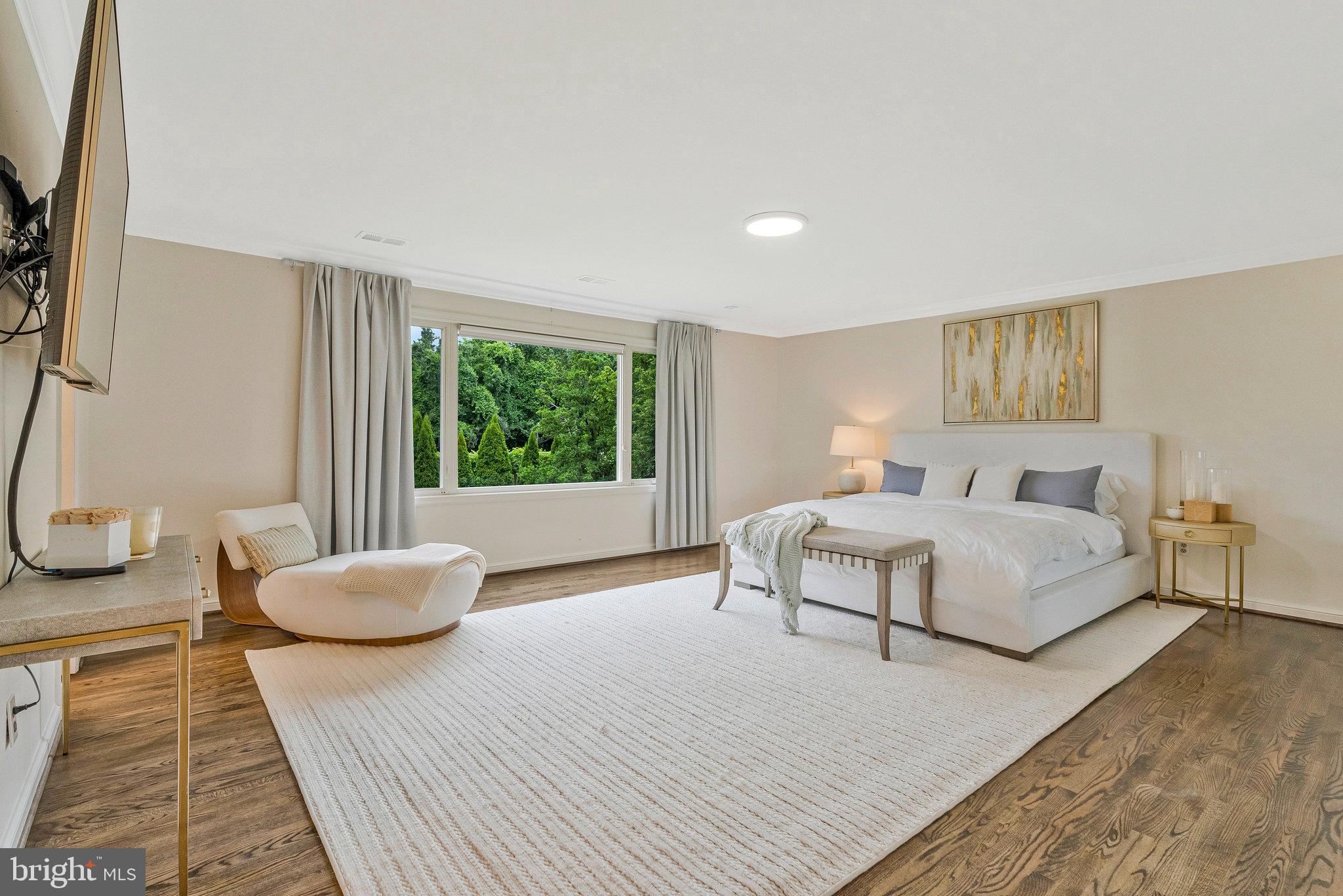 EVERMAY - Residential