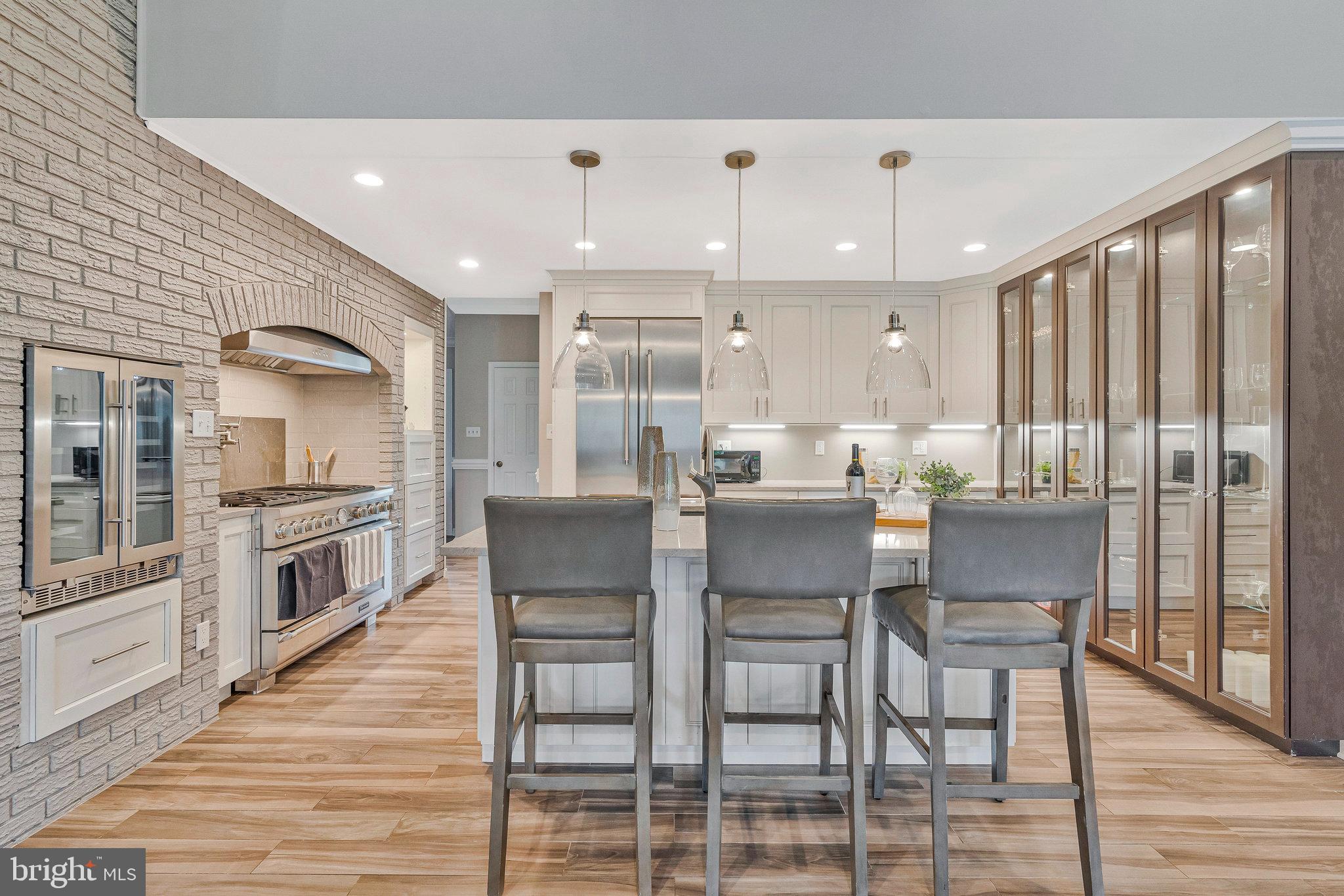 EVERMAY - Residential