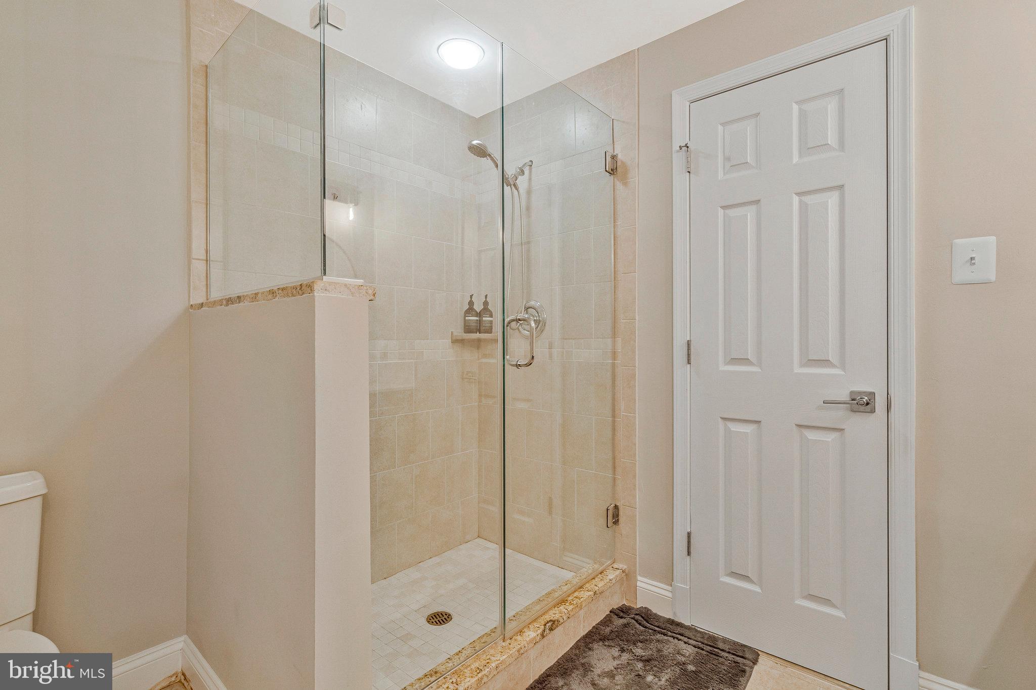 EVERMAY - Residential