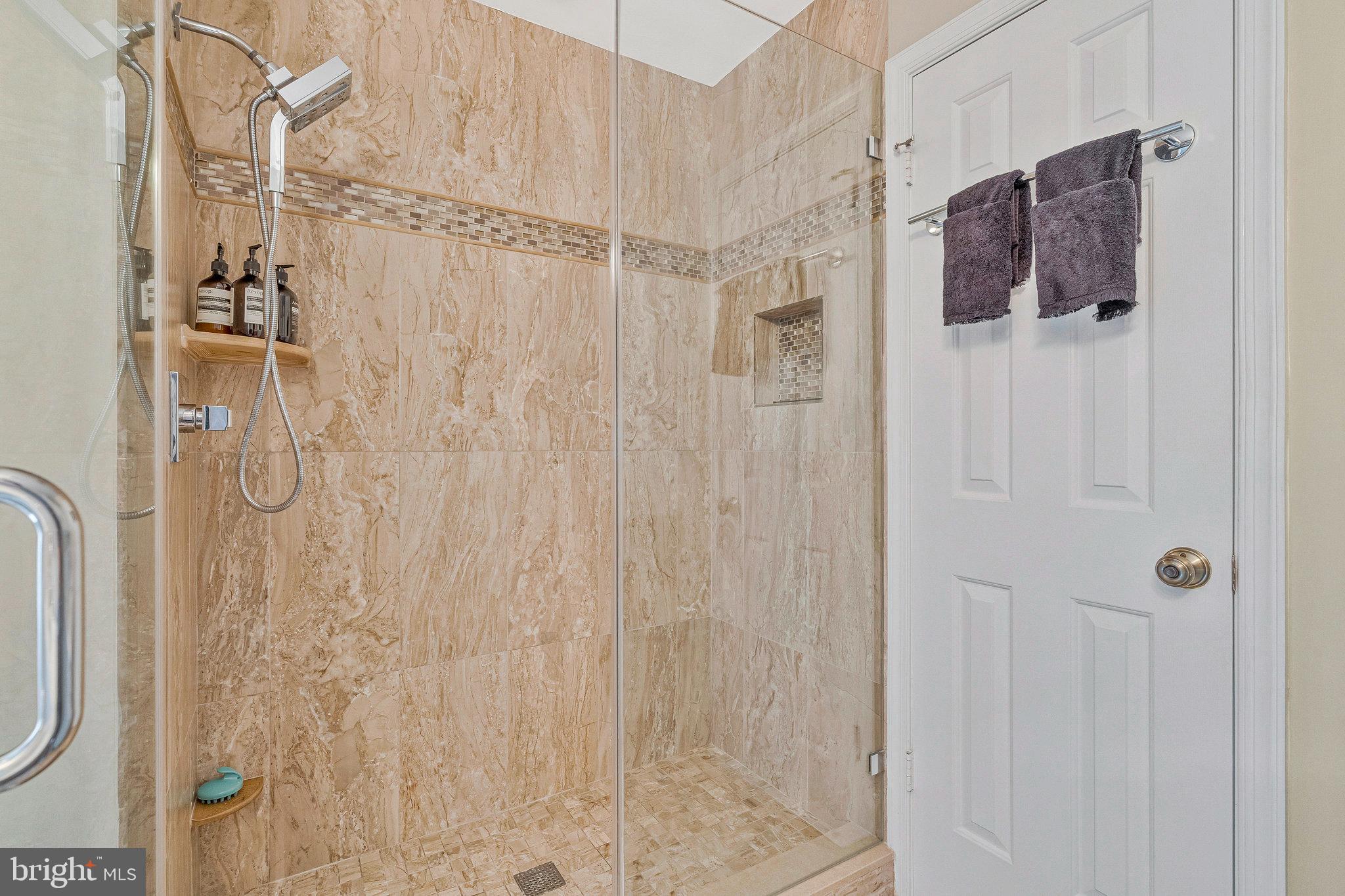 EVERMAY - Residential