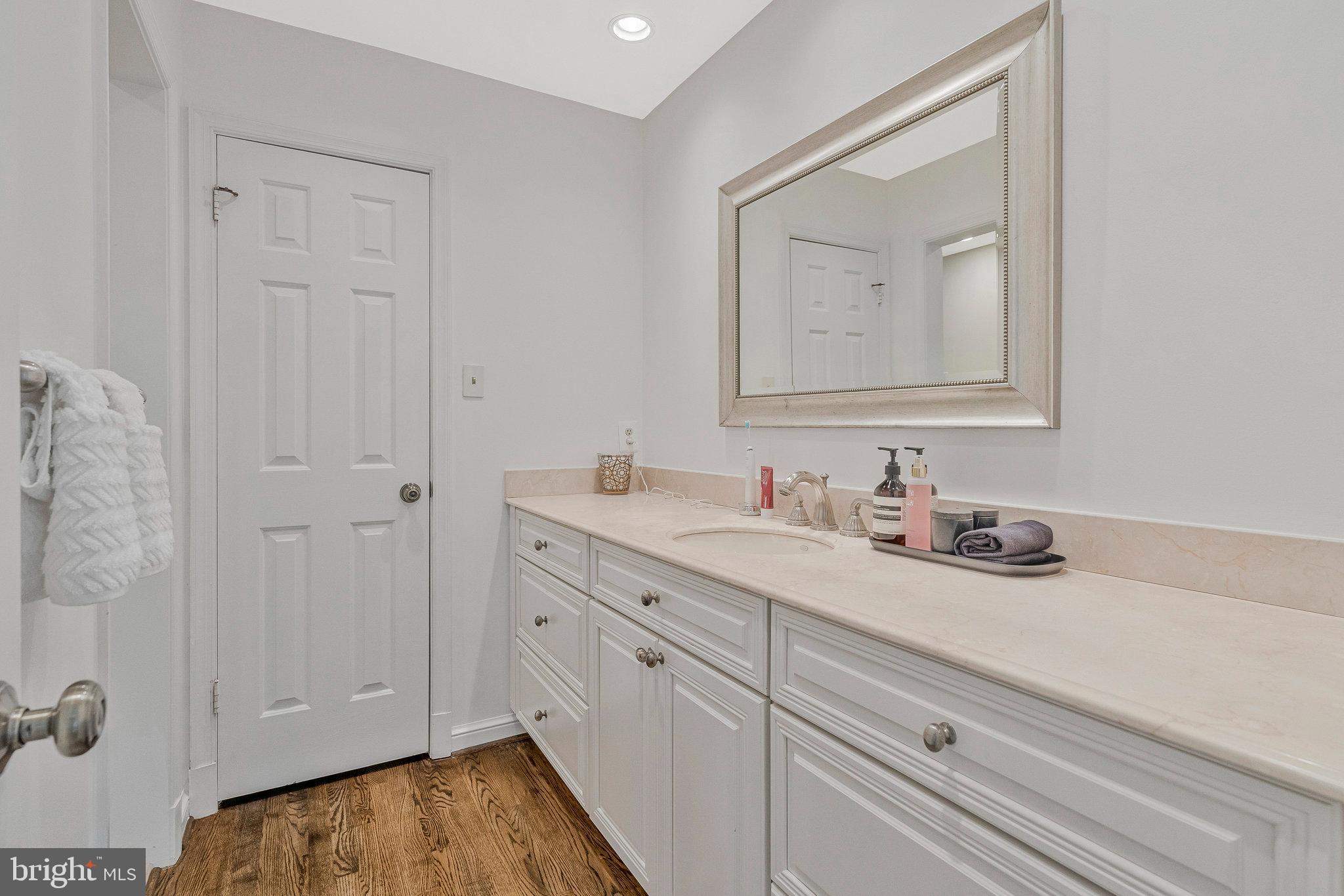 EVERMAY - Residential