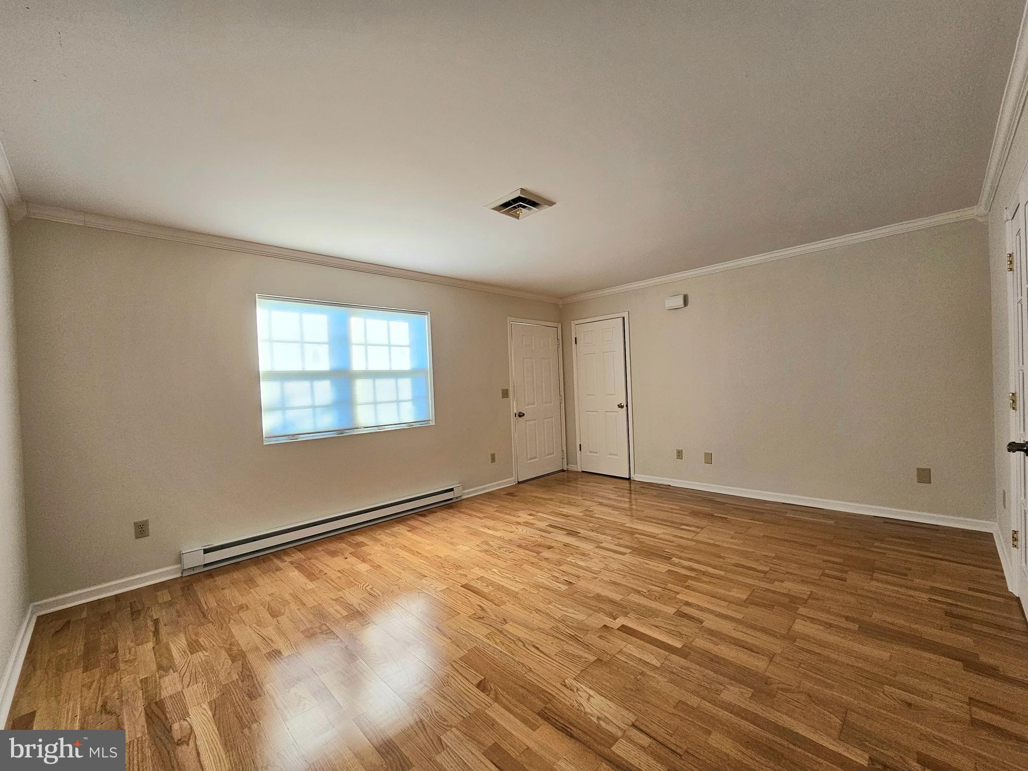 26924 BLACK HORSE RUN