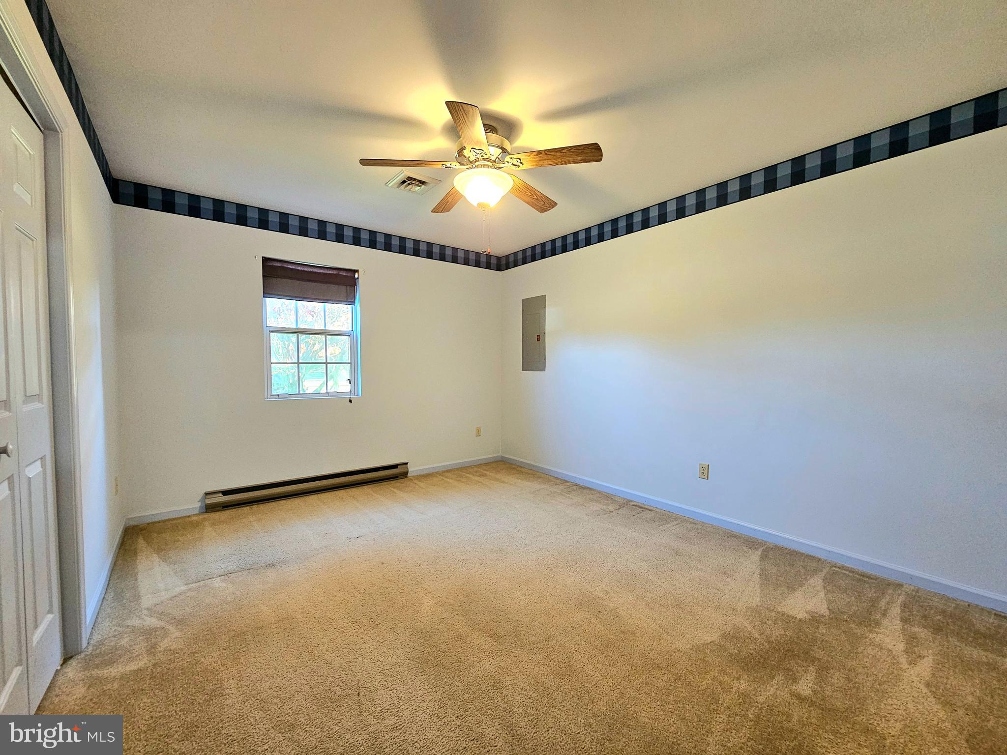 HUNTERS MILL - Residential