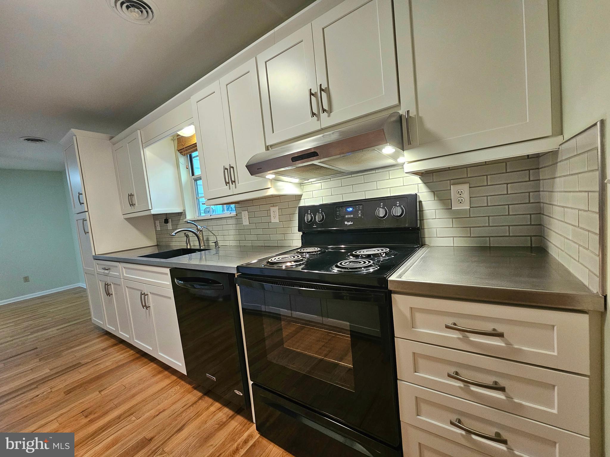 HUNTERS MILL - Residential