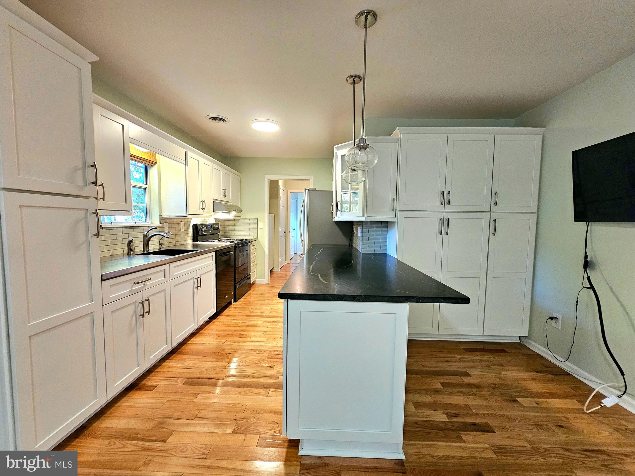 HUNTERS MILL - Residential