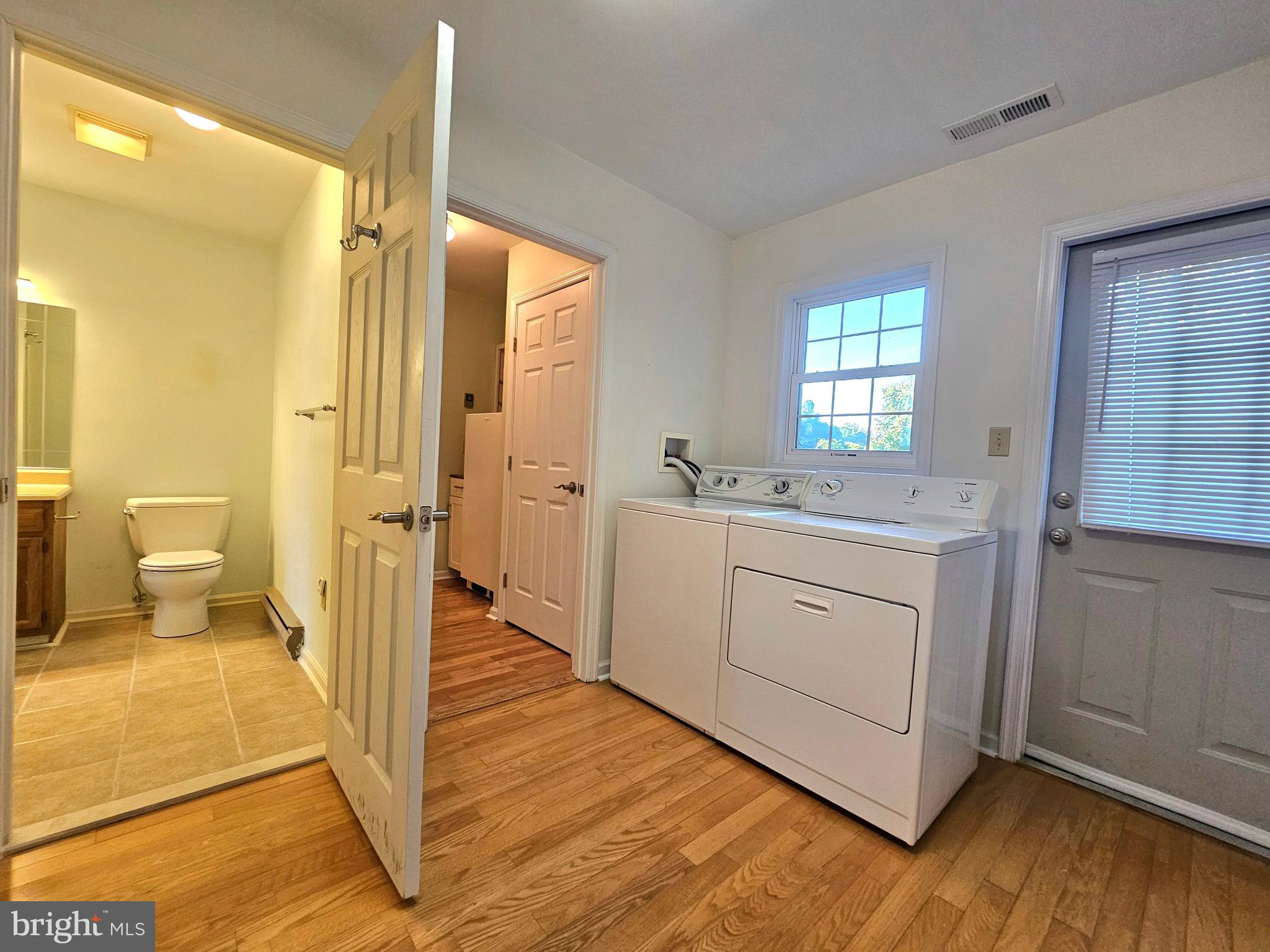 HUNTERS MILL - Residential