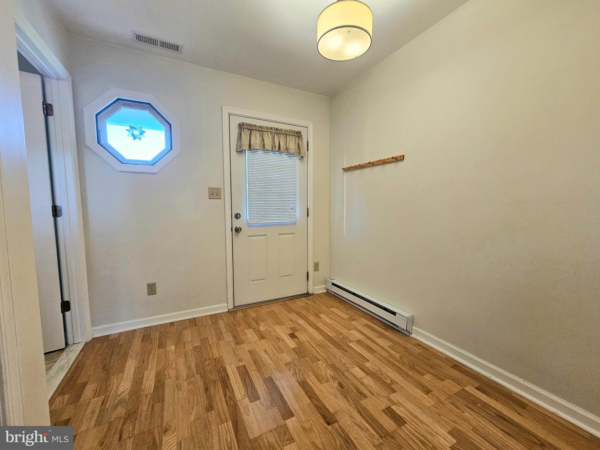 HUNTERS MILL - Residential