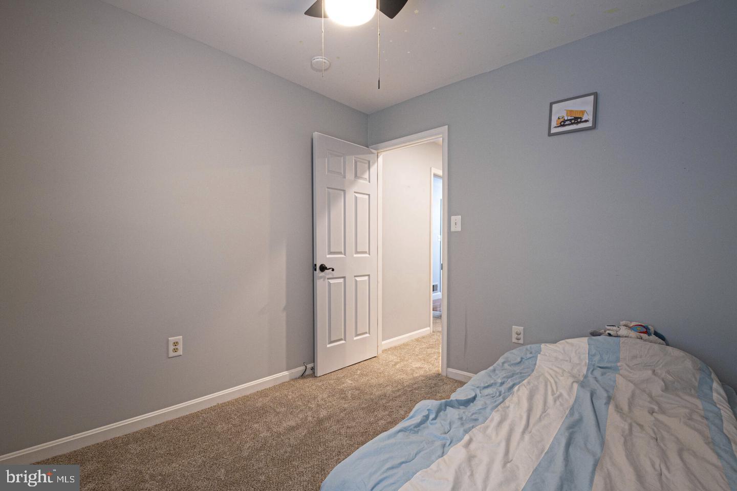 CHAPEL POINT WOODS - Residential