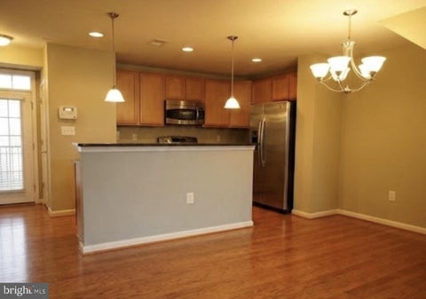 Townhouse For Rent - 14235 Saint Germain Drive #3<br/> CENTREVILLE, VA 20121