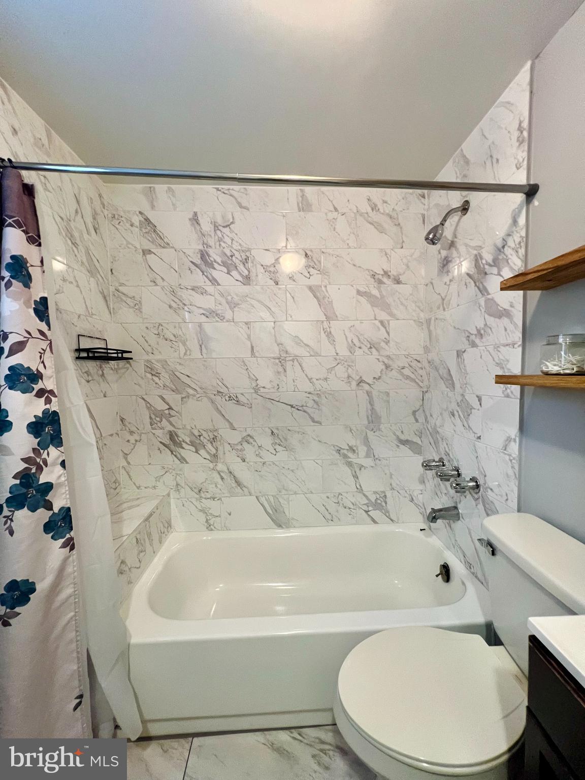 WEST KENSINGTON - Residential